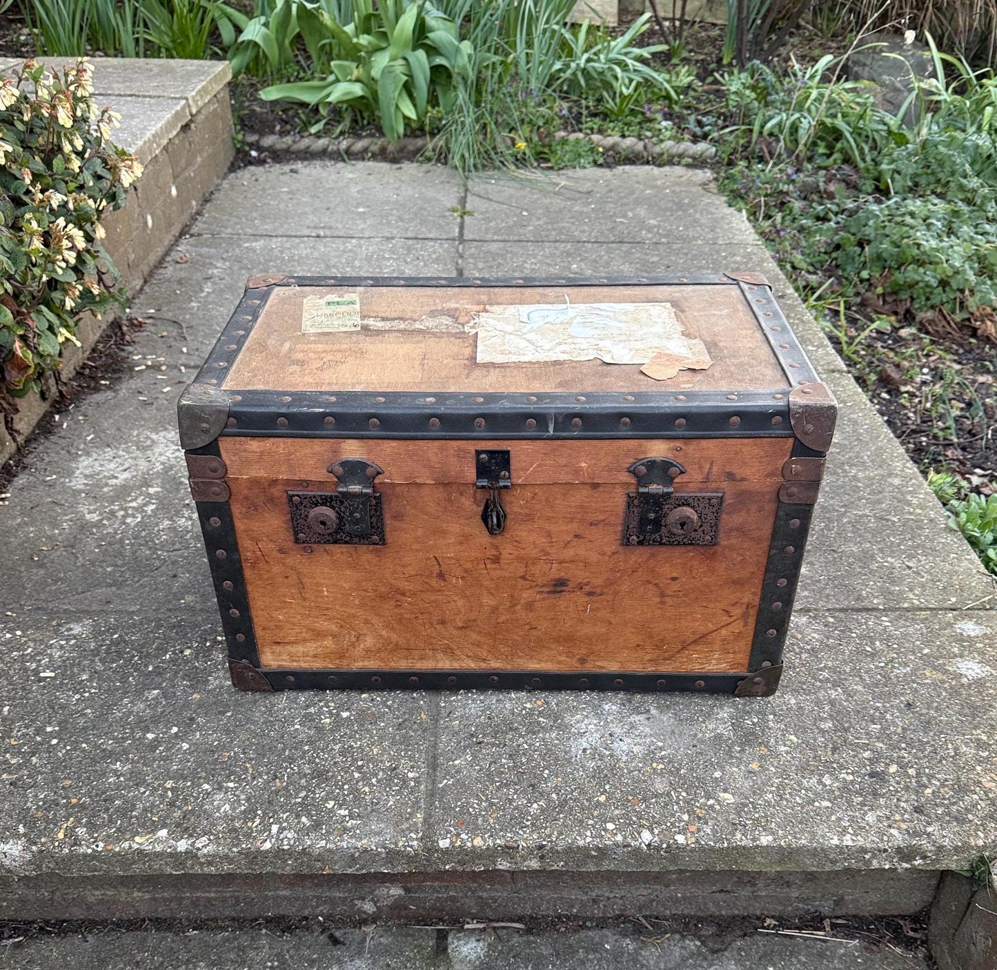 early 1900s vintage storage trunk, antique chest, vintage toy box