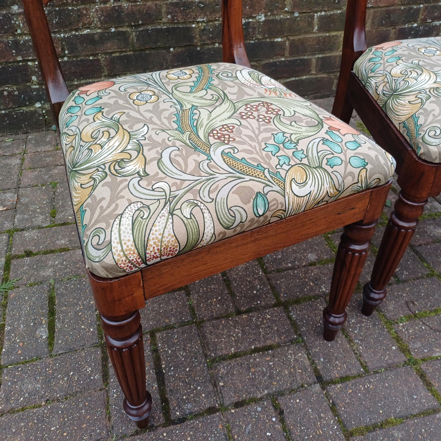 Outstanding Pair of High Quality Vintage Upholstered Dining or Occasional Chairs FREE HAND Delivery