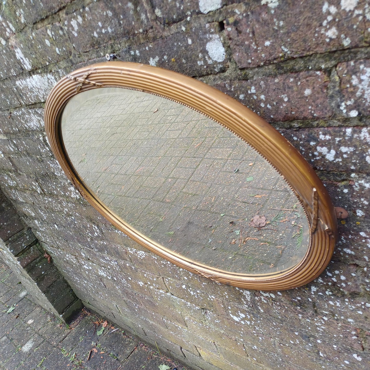 Pretty and Large Victorian Gold Gold Oval Decorative Wall Mirror