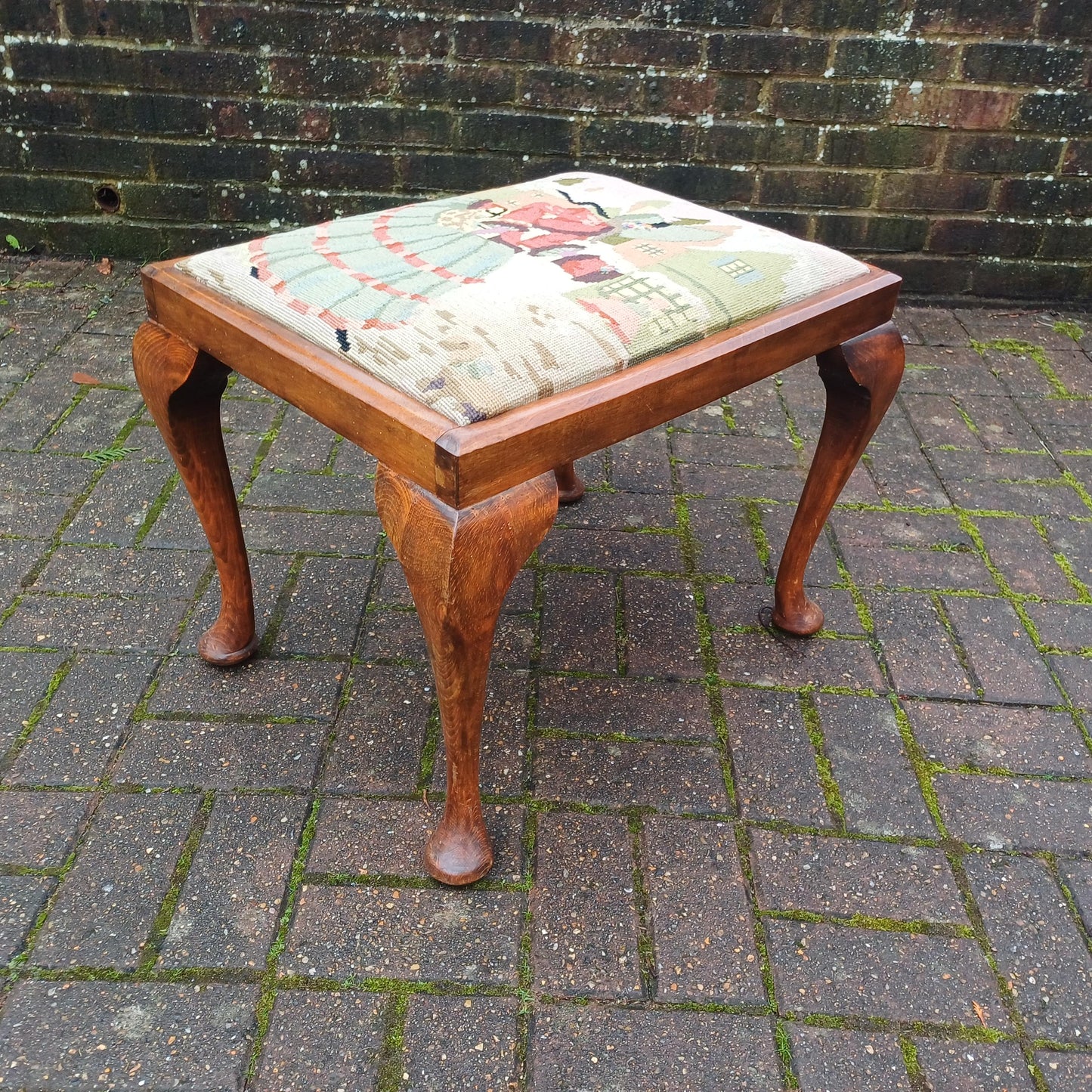 Vintage Chippendale Revival Wooden Stool with Cabriole Legs, Needlepoint Seat, Tapestry Mahogany Frame - excellent stool mid-Century replica