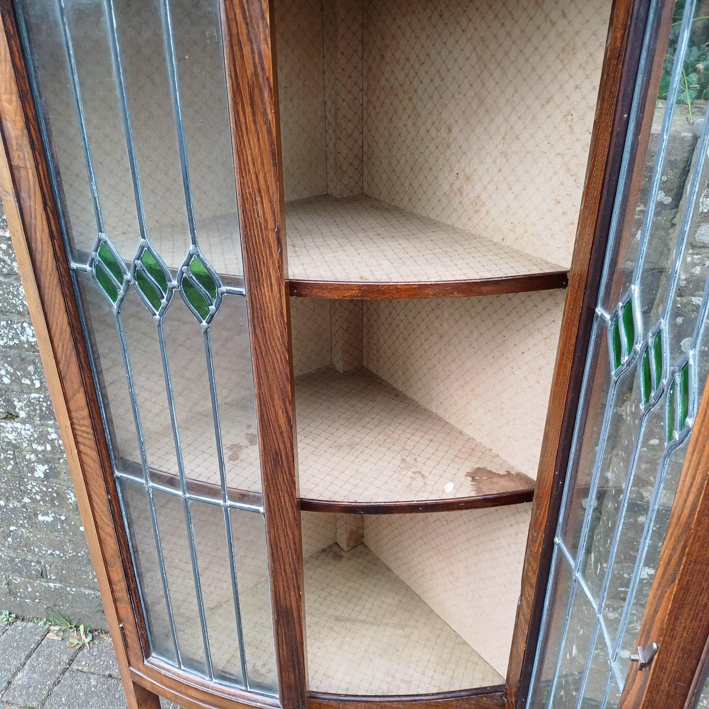 Thin Vintage Antique Pretty & Practical 1920s Oak Corner Cupboard Leaded Light Doors FREE HAND Delivery