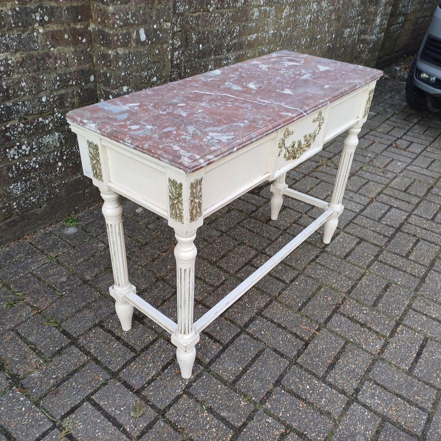 Striking Late Victorian Painted Shabby Chic Marble Topped Side Table Washstand Dressing Table FREE HAND Delivery