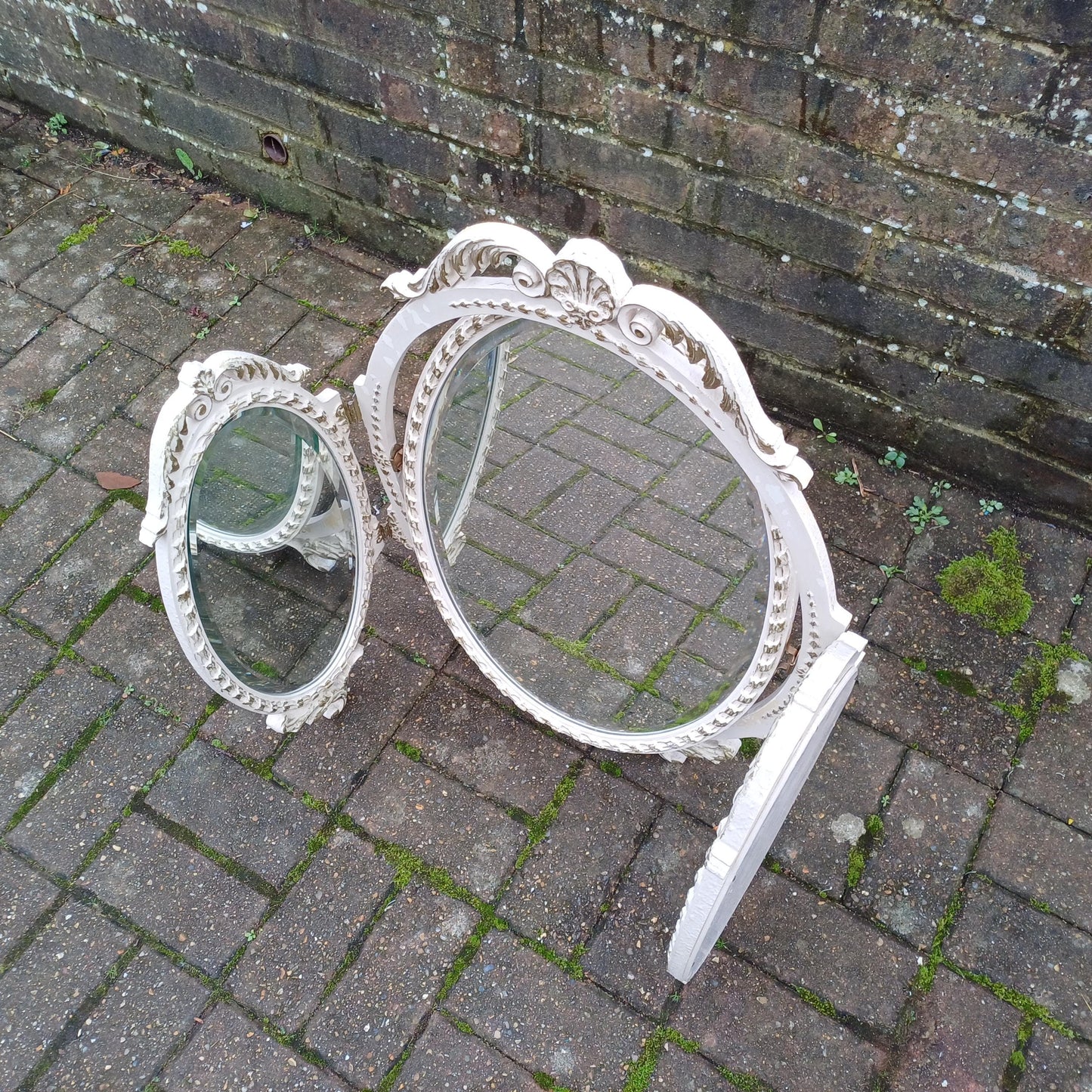A Particularly Large Classic 70s Bedroom Ornate Painted Triple Dressing Table Mirror Light Cream Gold Highlights Bevelled Glass Adjustable.