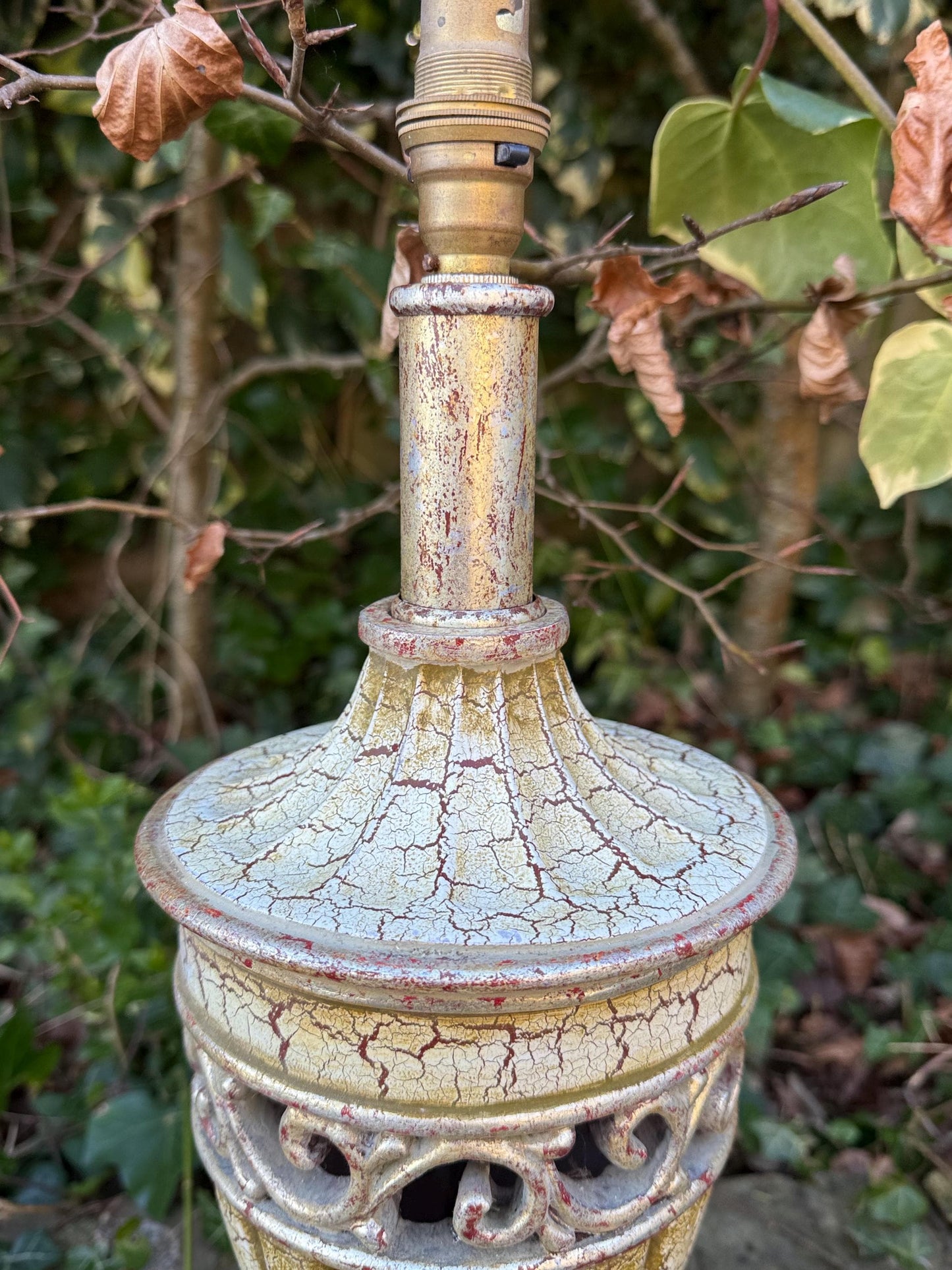 Large vintage Neo-Classical Urn Shaped Lamp in Cream, gold and crackle finish with reddish tones - PAT tested and working, 48cm tall