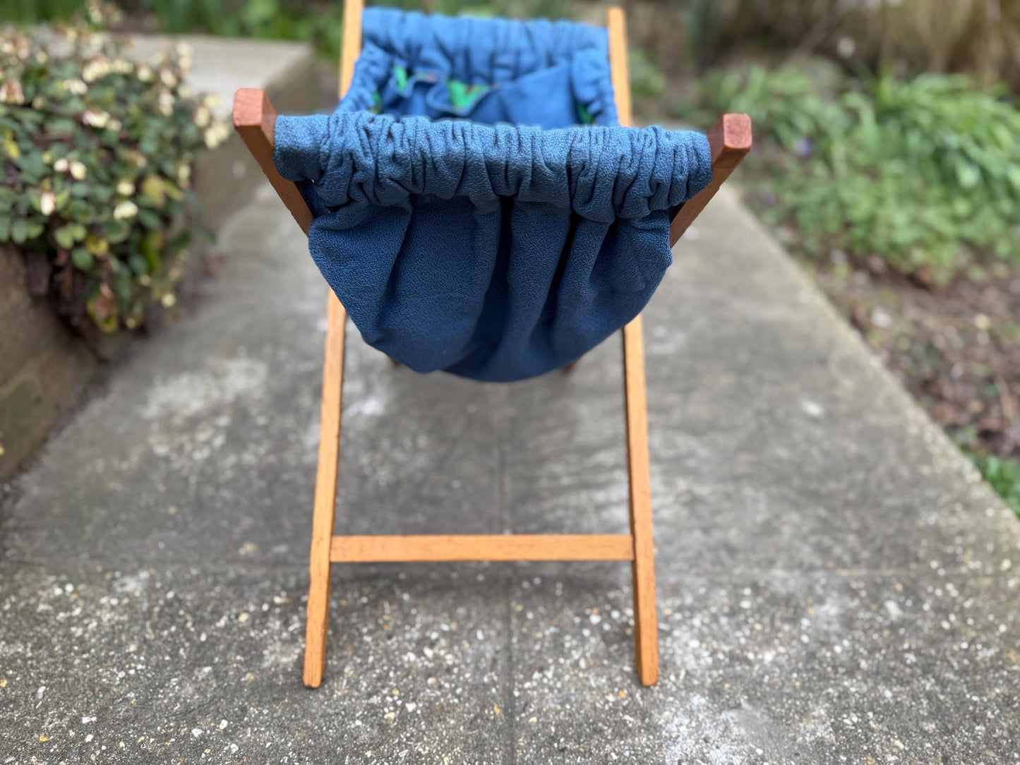 Vintage Knitting or Craft Folding Basket – wooden frame gorgeous Royal Blue & Emerald Green Basket; retro knitting basket, storage basket