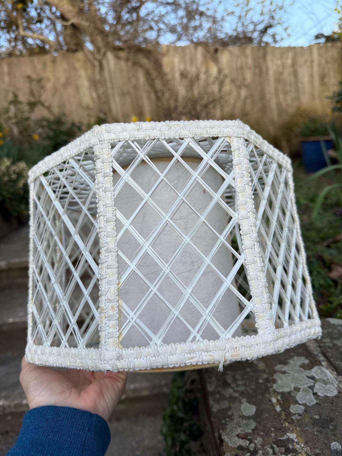 Rare Vintage 1960s woven lattice lamp shade in off white, internal diffuser, geometric form - VGC