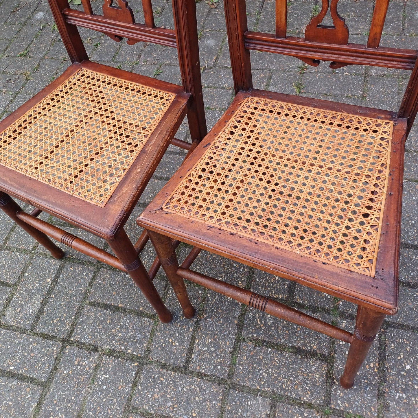 Pair of Antique Vintage Edwardian Cane Seat Chairs – Mahogany Dining or Accent Chairs with Carved Lyre Back