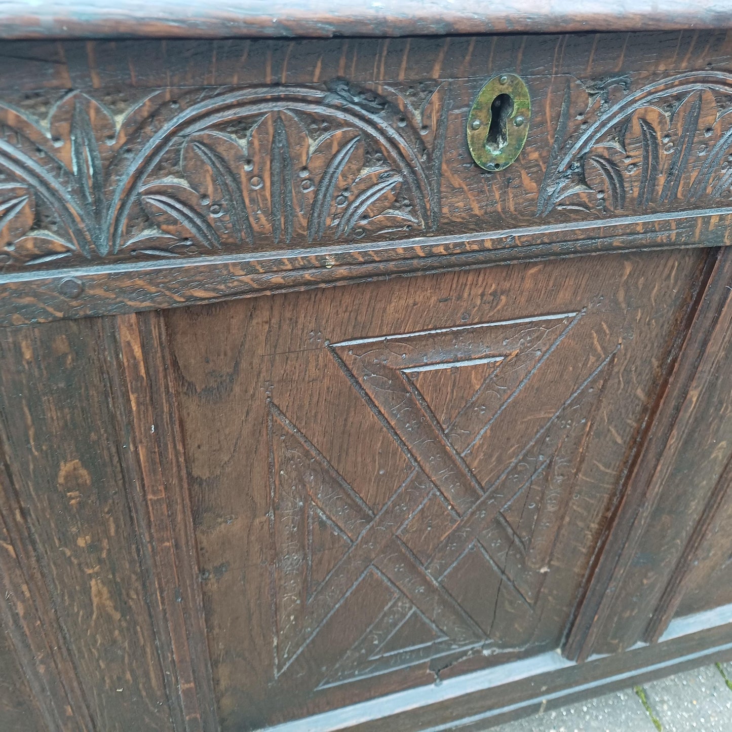 Huge Classic Antique Vintage Old English Oak Mid 19th Century Oak Trunk or Coffer FREE HAND Delivery