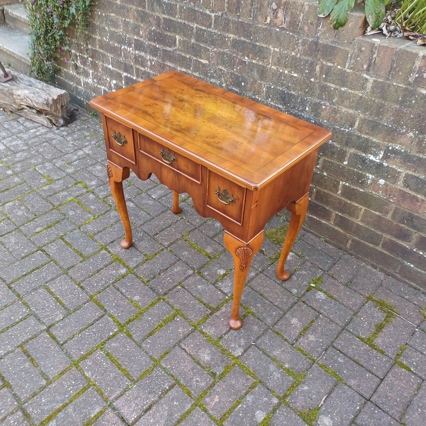 Vintage Queen Anne Style Side Dressing Table Desk Table Burr Yew Wood – Elegant Cabriole Legs, 3 Drawers, Brass Handles FREE HAND Delivery