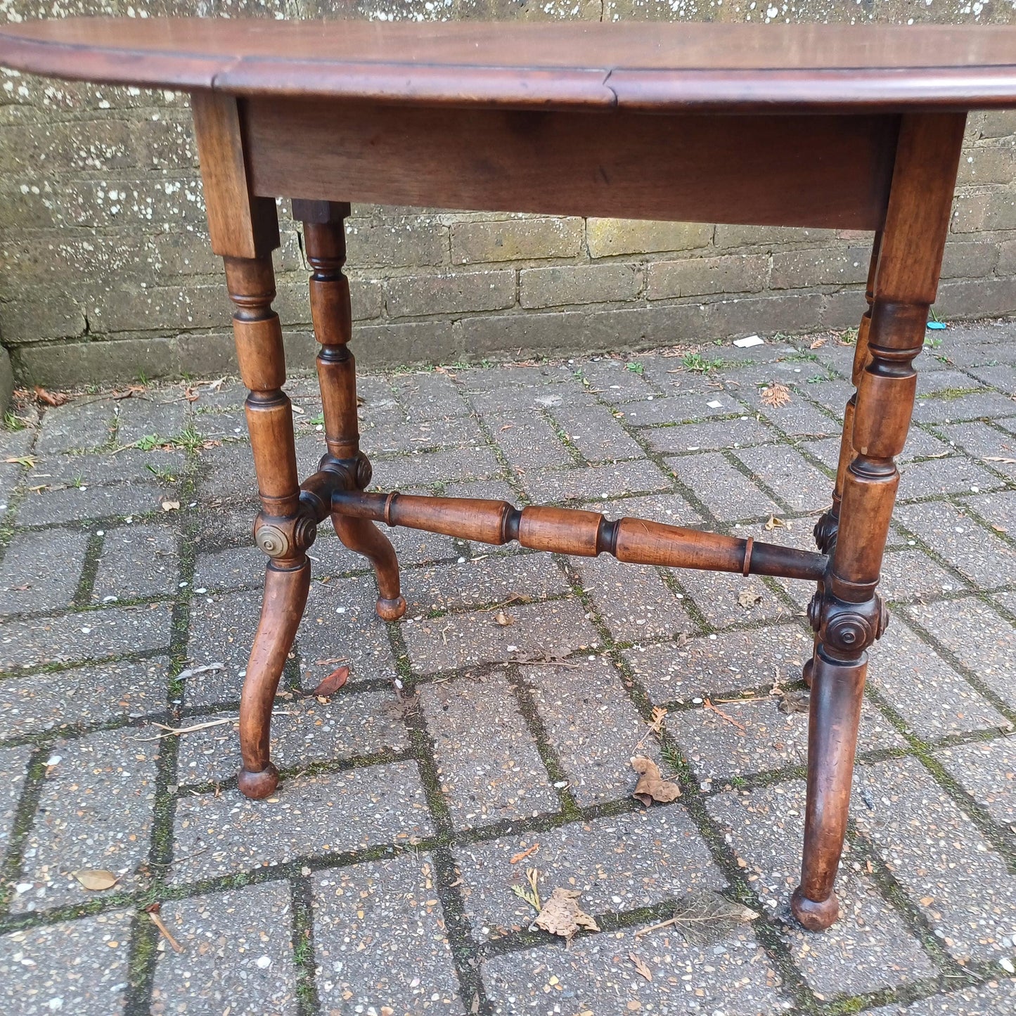 Antique Mahogany Drop-Leaf Table Victorian Style Sutherland or Pembroke Side Table