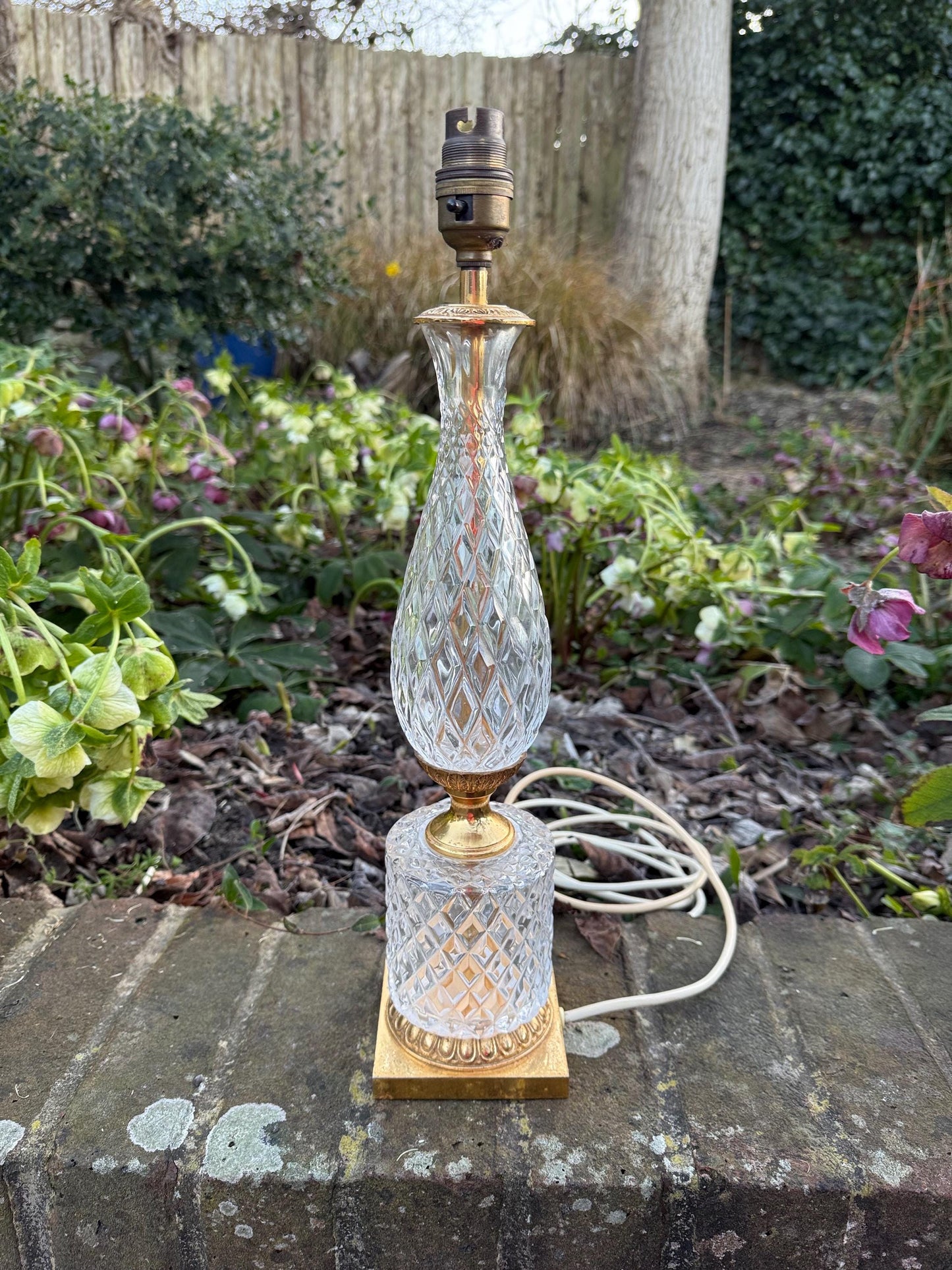 Rare mid-century Cut Glass and Metal vintage tall table lamp, Hollywood Regency Style, 44cm tall