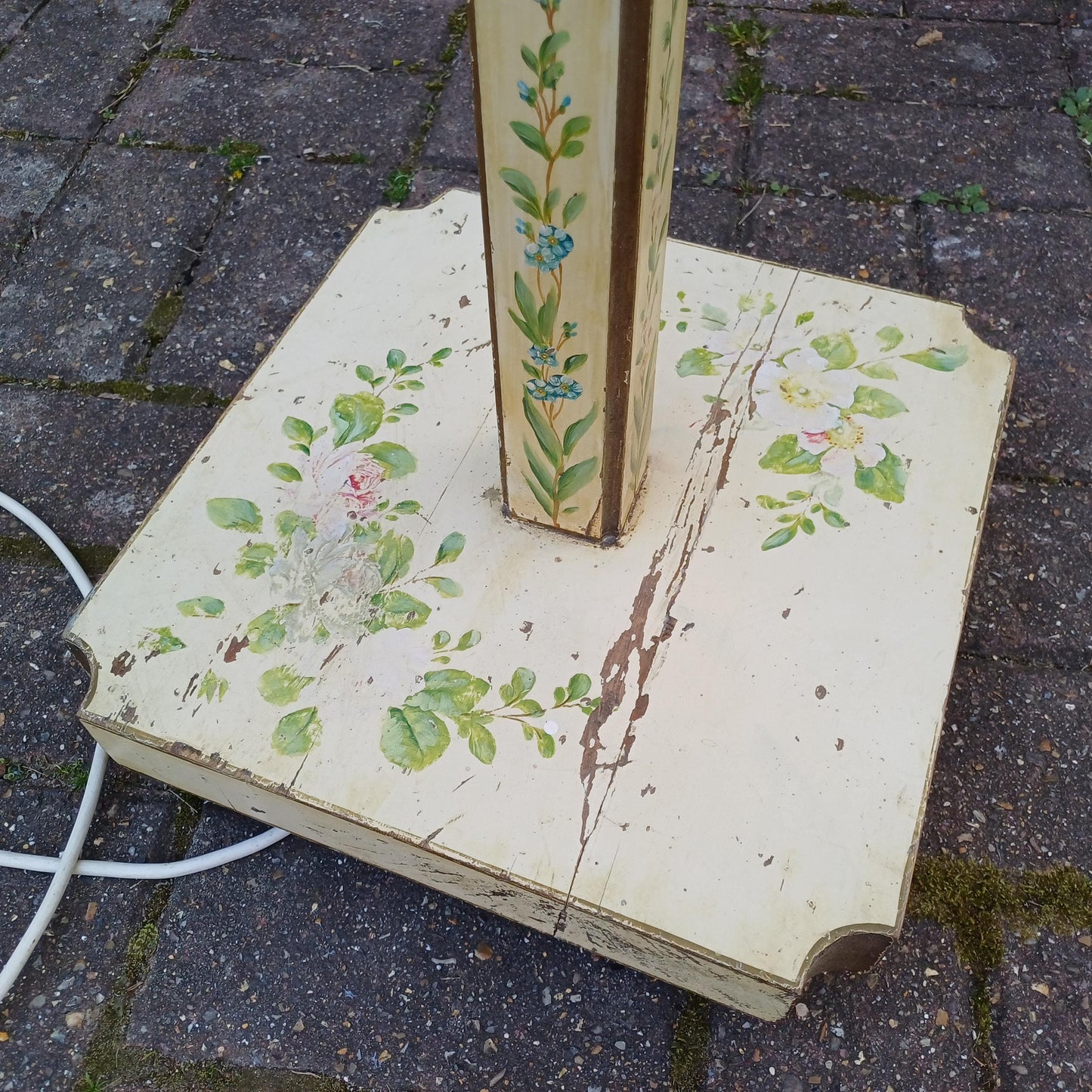 Original Vintage Hand-Painted Floor Lamp Balloon Shade Shabby Chic Floral Standard, Mid Century to 1930s Style FREE HAND Delivery PAT Tested