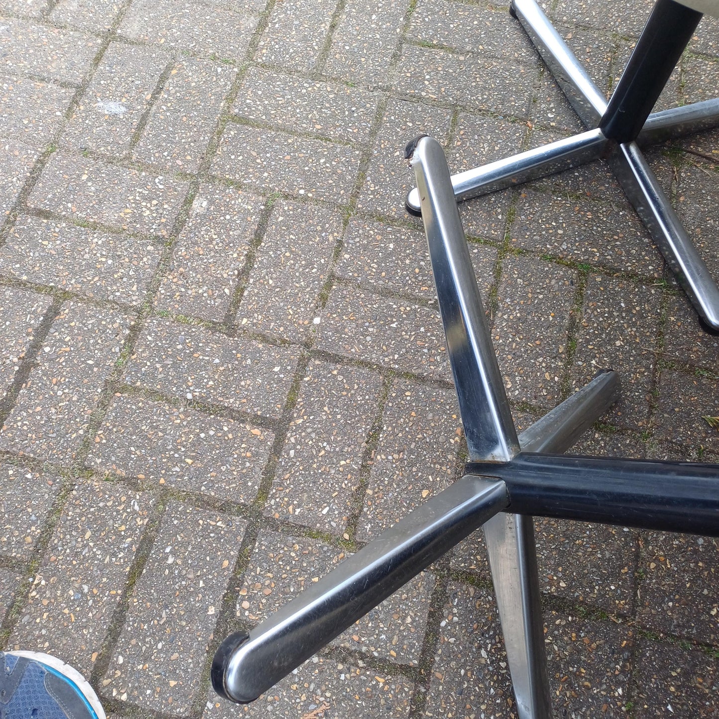 Set of 4 Vintage Retro Centa 70s Chrome Plastic and Vinyl Dining Chairs FREE HAMD Delivery