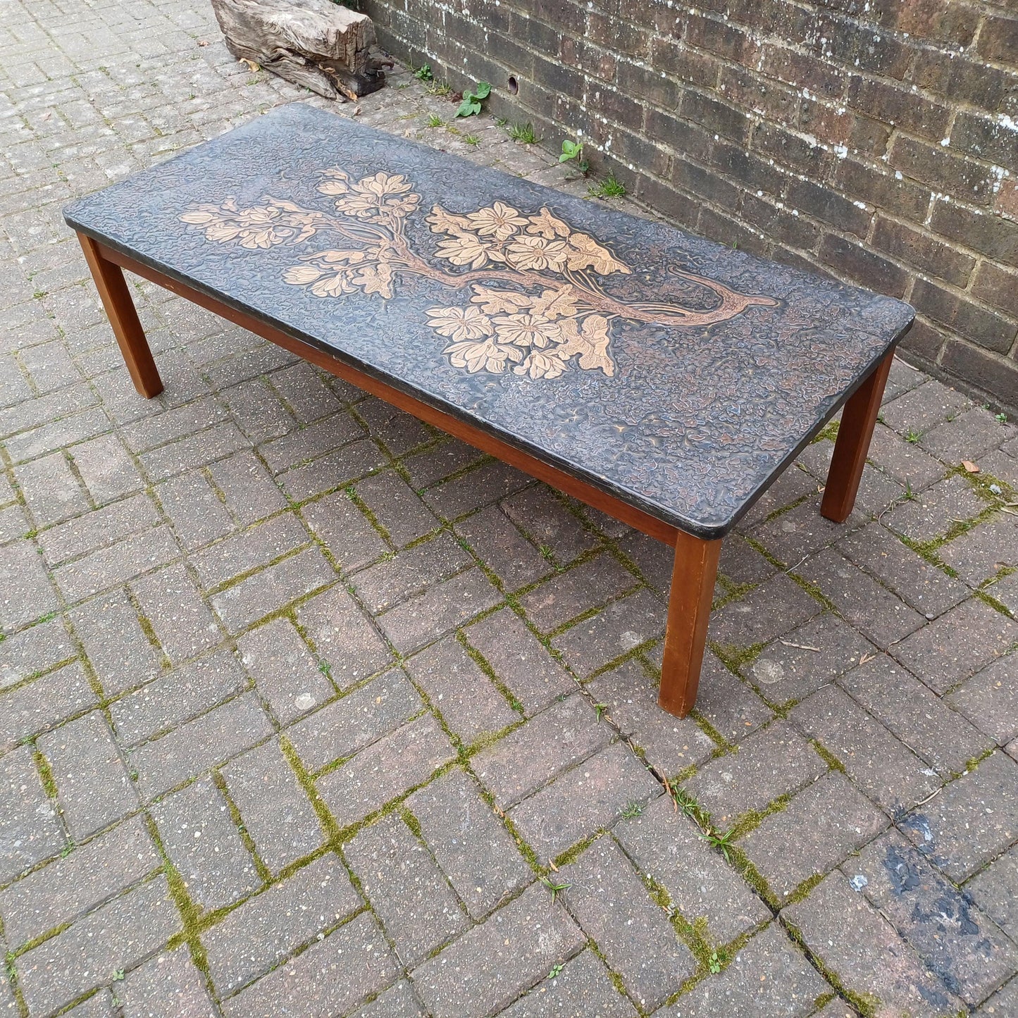 Huge Mid-Century Retro Sculpted Coffee Table 1970s Floral Relief Top Brutalist Art Nouveau Style Gold Bronze Resin FREE HAND Delivery