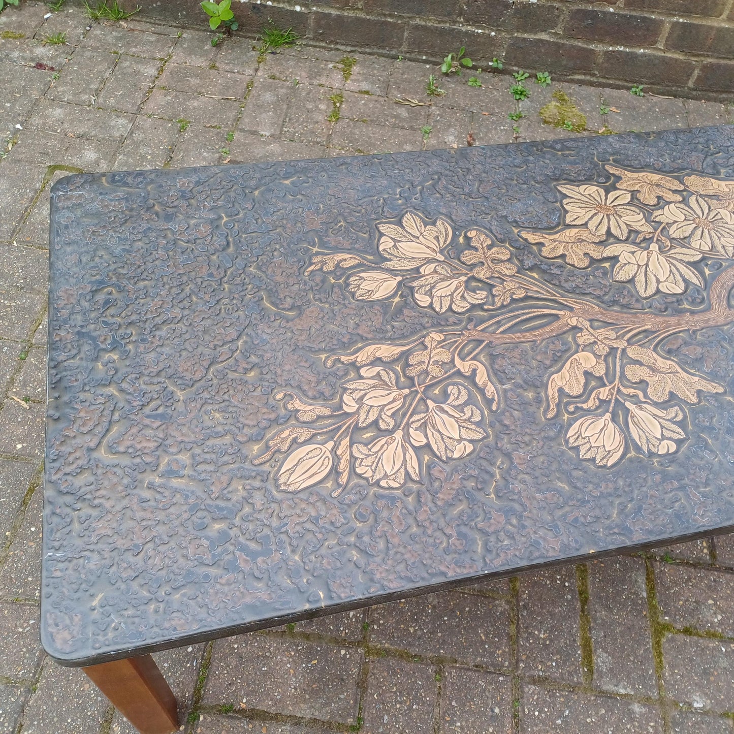 Huge Mid-Century Retro Sculpted Coffee Table 1970s Floral Relief Top Brutalist Art Nouveau Style Gold Bronze Resin FREE HAND Delivery