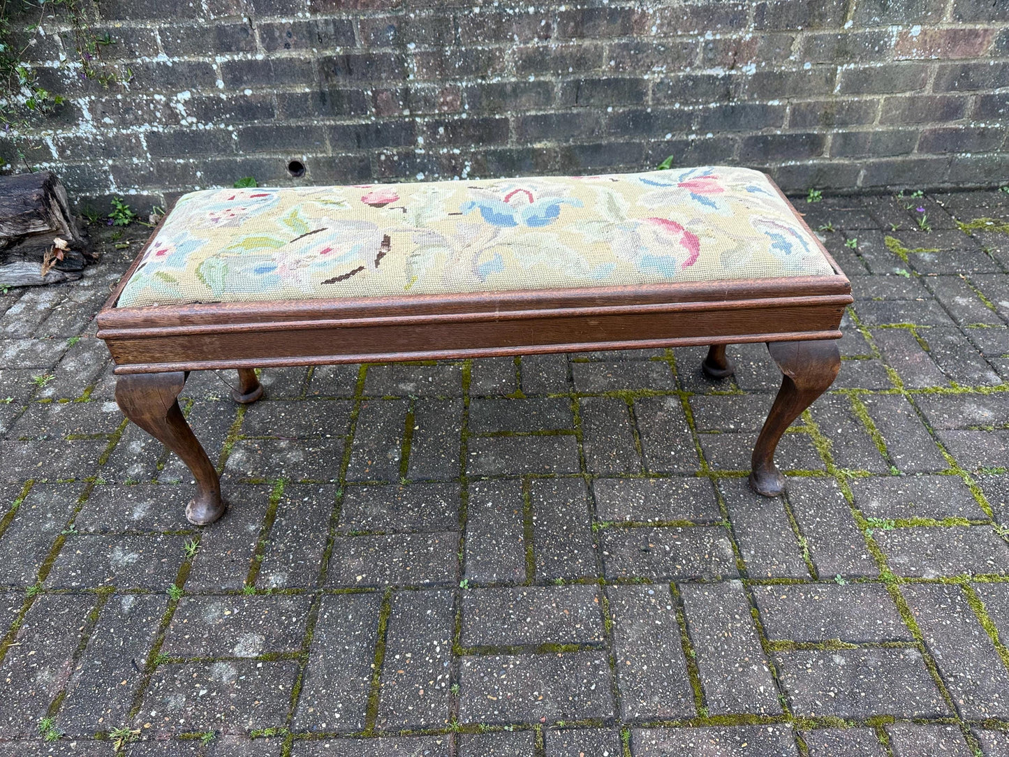 Vintage Tapestry Upholstered Wooden Bench, Antique bench – Queen Anne Style Legs – Antique Entryway, antique living room furniture