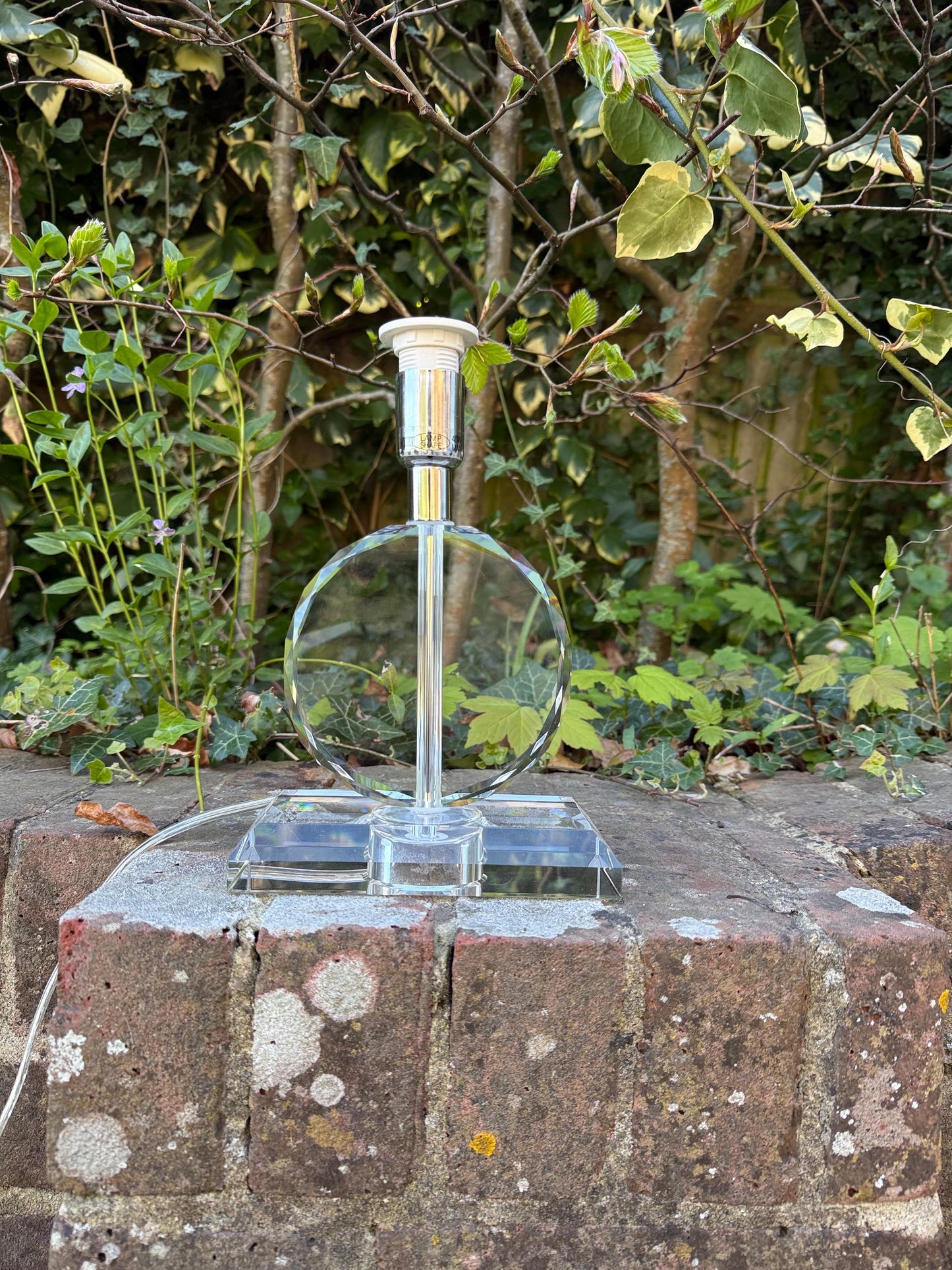 Vintage Glass Shaped and Crystal Cut Table Lamp – all working and PAT test