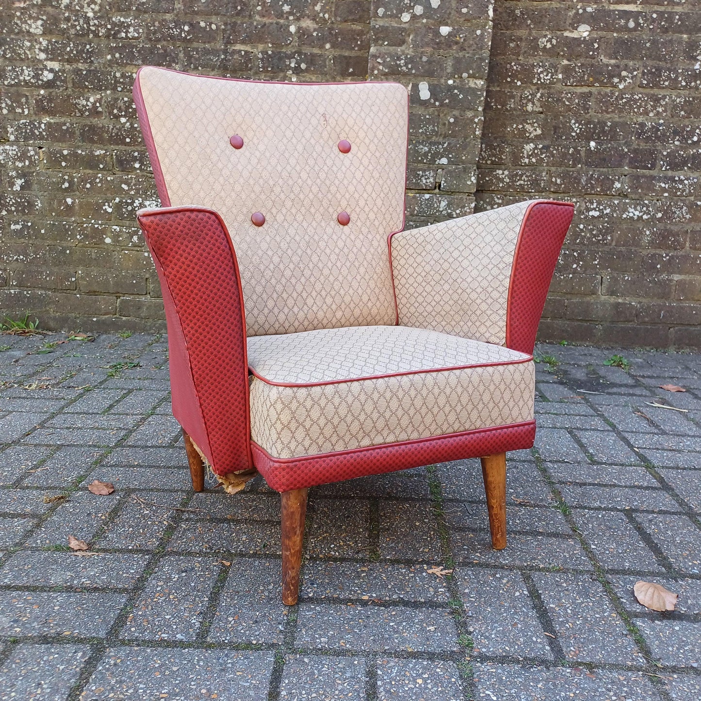 Quirky Retro Mid-Century Modern Wingback Armchair Red & Cream Vinyl Upholstery, Wooden Legs