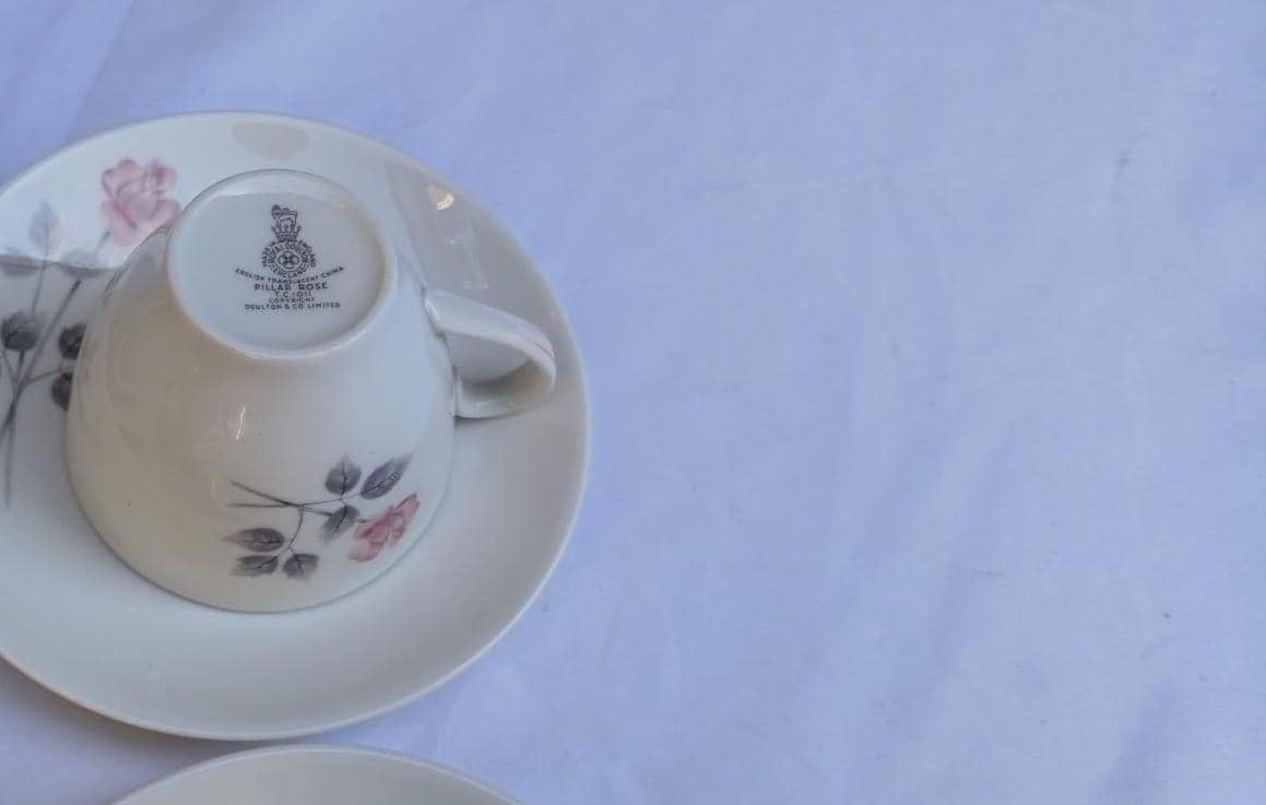 Vintage Royal Doulton "Pillar Rose", Vintage Set of 6 Coffee Cups & Saucers, Delicate English China, coffee set, coffeeware c1970s