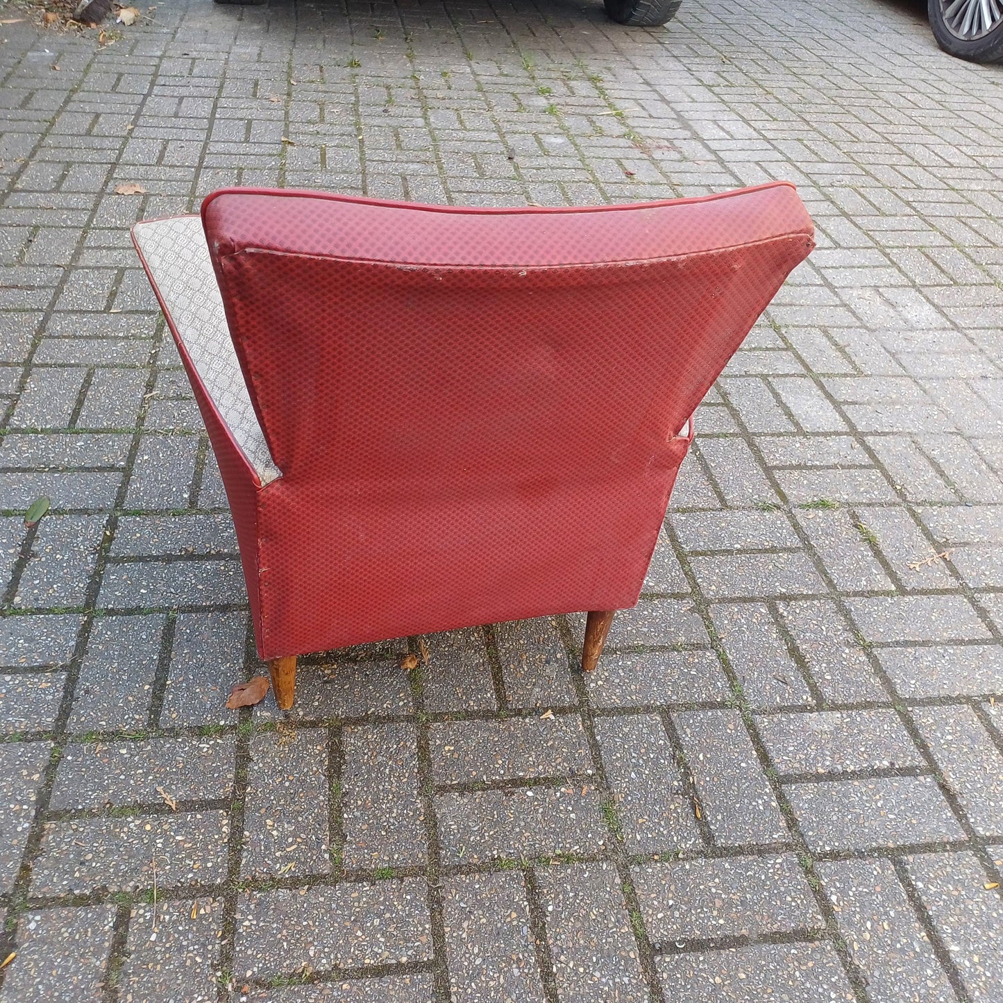Quirky Retro Mid-Century Modern Wingback Armchair Red & Cream Vinyl Upholstery, Wooden Legs