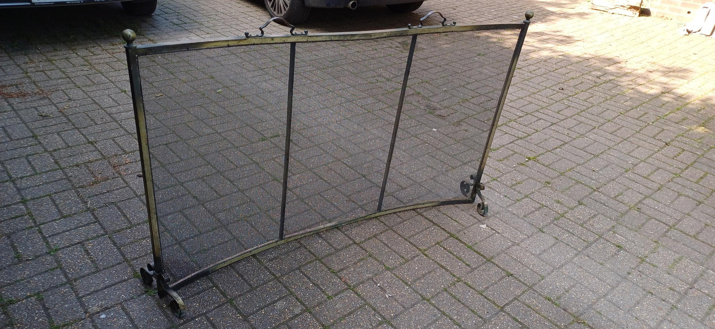 Massive Curved Metal Hues Fire Screen Vintage Spark Guard with Ornate Scroll Feet and Mesh FREE HAND Delivery 160 x 100 cm.