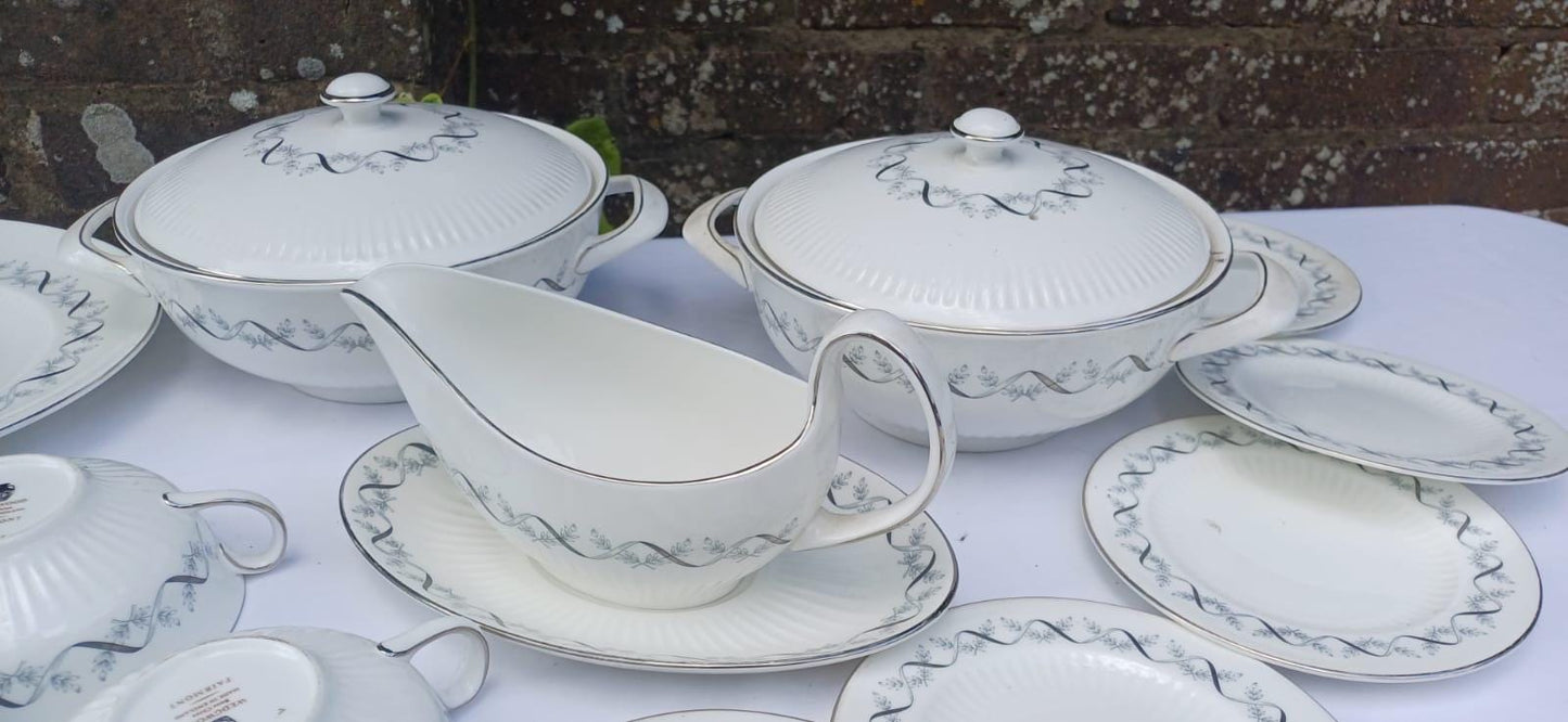 Vintage Wedgwood Fairmont Fine China Dinner Set – Made in England - 26 pieces - 1970s/80s white and silver, black