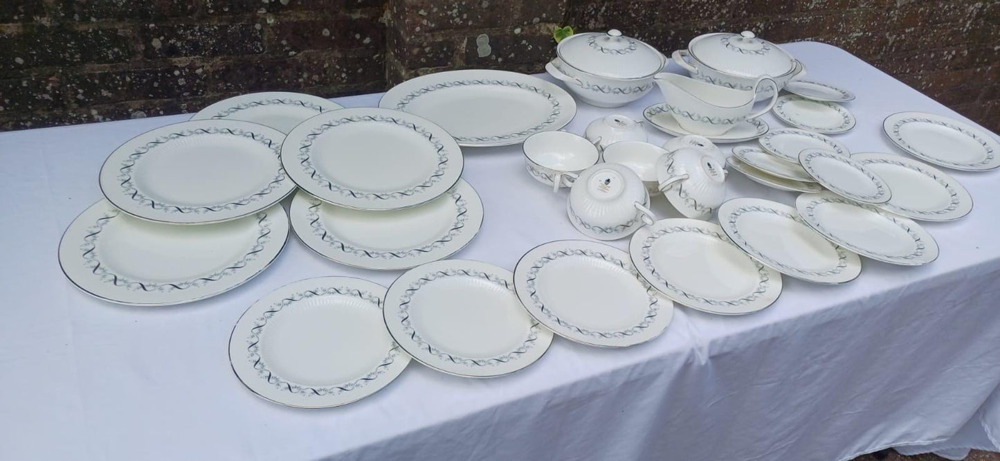 Vintage Wedgwood Fairmont Fine China Dinner Set – Made in England - 26 pieces - 1970s/80s white and silver, black