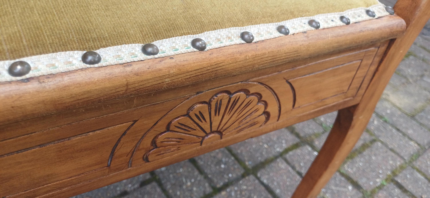 Antique Edwardian Carved Piano Stool – Lift-Up Seat Storage Stool with Green Velvet Upholstery, Arts & Crafts Vanity Bench circa 1910s