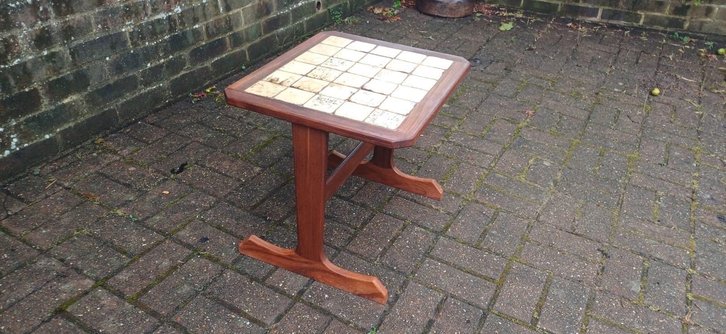 Vintage 1970s Danish Style Mid Century Tile Top Side Table – Teak Wood Accent Table with Retro Cream Glazed Ceramic Mosaic, Occasional Table