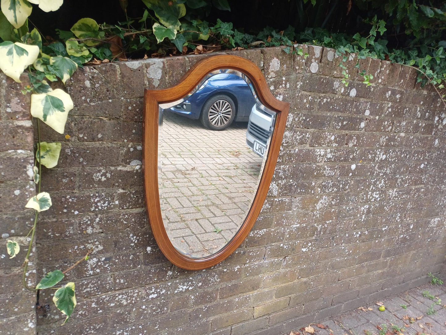 Vintage 1920s Shield Shaped Wall Mirror – Elegant Bevelled Glass & Inlaid Wood Frame – Former Early 20th Century Dressing Table Mirror