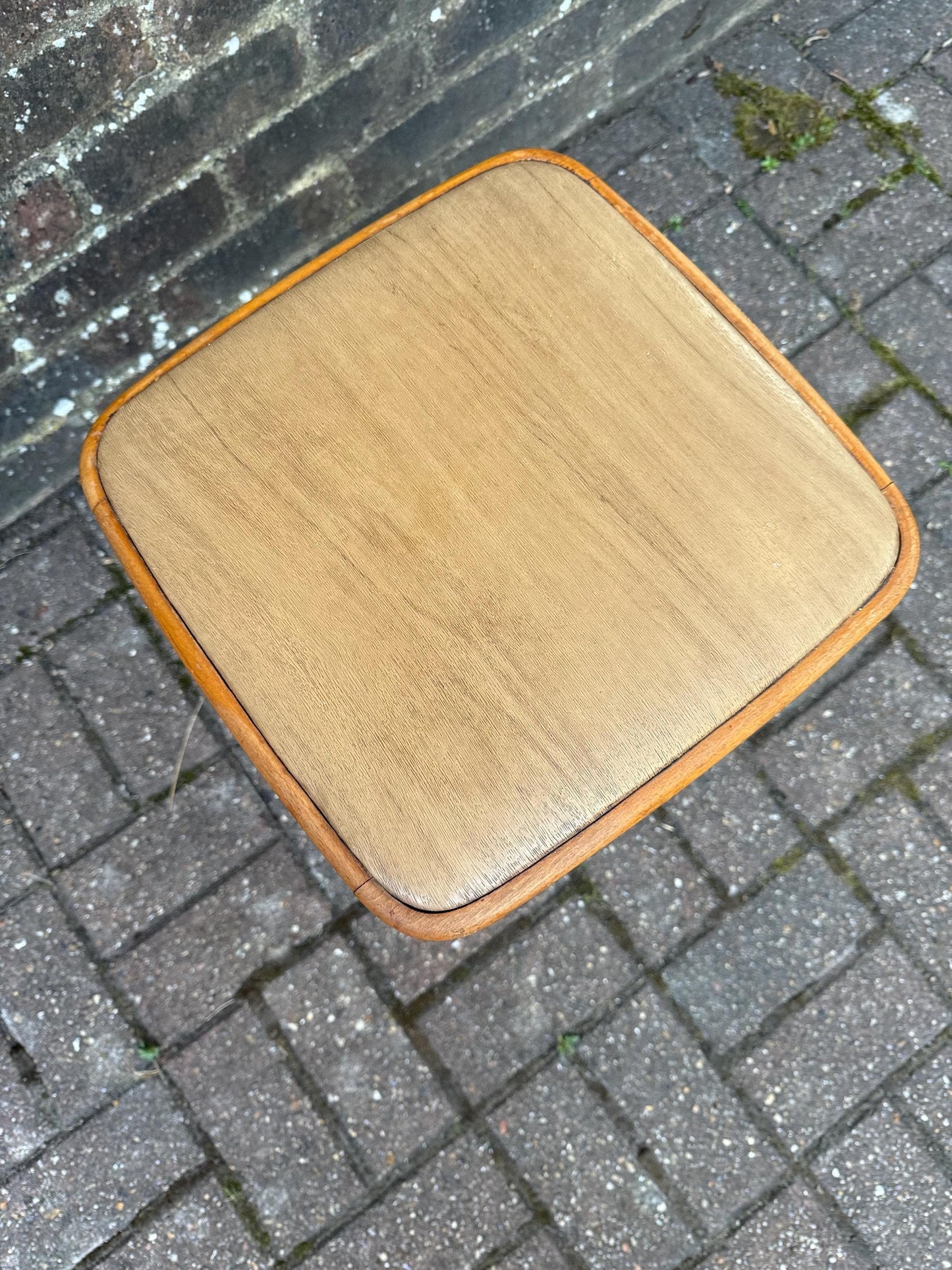 Vintage Retro Vinyl Top Wooden Stool – Retro 1960s 1970s Kitchen or Utility Seat, Wipe-Clean Square Padded Top, Compact Design, Retro stool