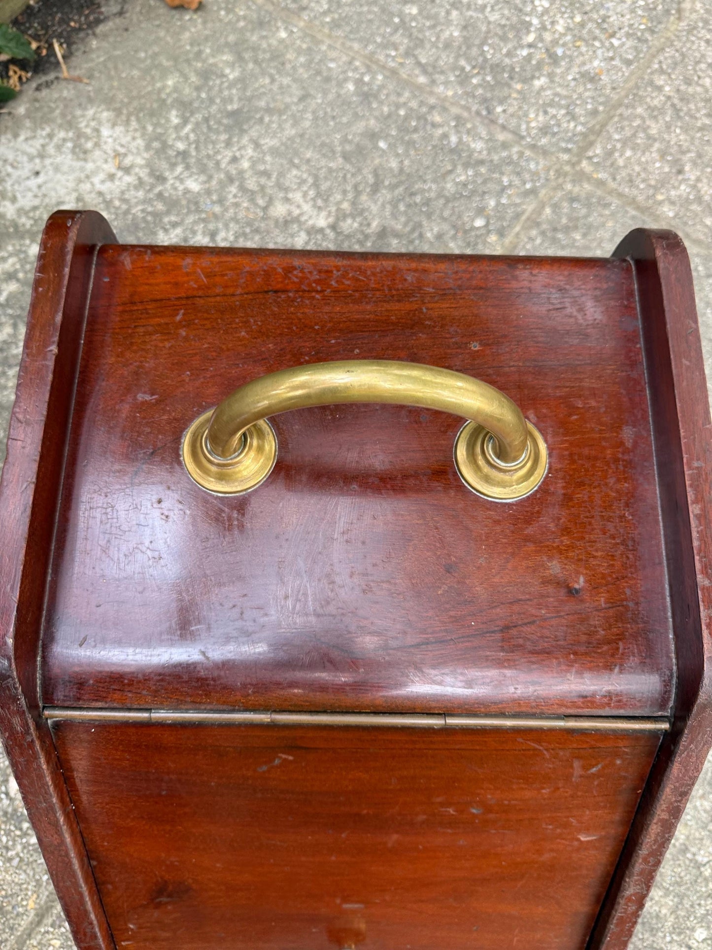 Vintage Wooden Coal Scuttle Bucket with Brass Handle – Early 1900s Fireside Box for Kindling/Logs/firelighters, fireside storage