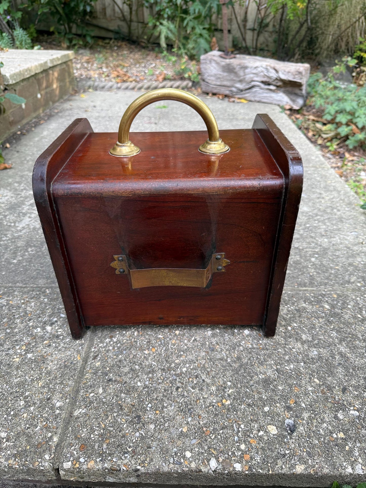 Vintage Wooden Coal Scuttle Bucket with Brass Handle – Early 1900s Fireside Box for Kindling/Logs/firelighters, fireside storage