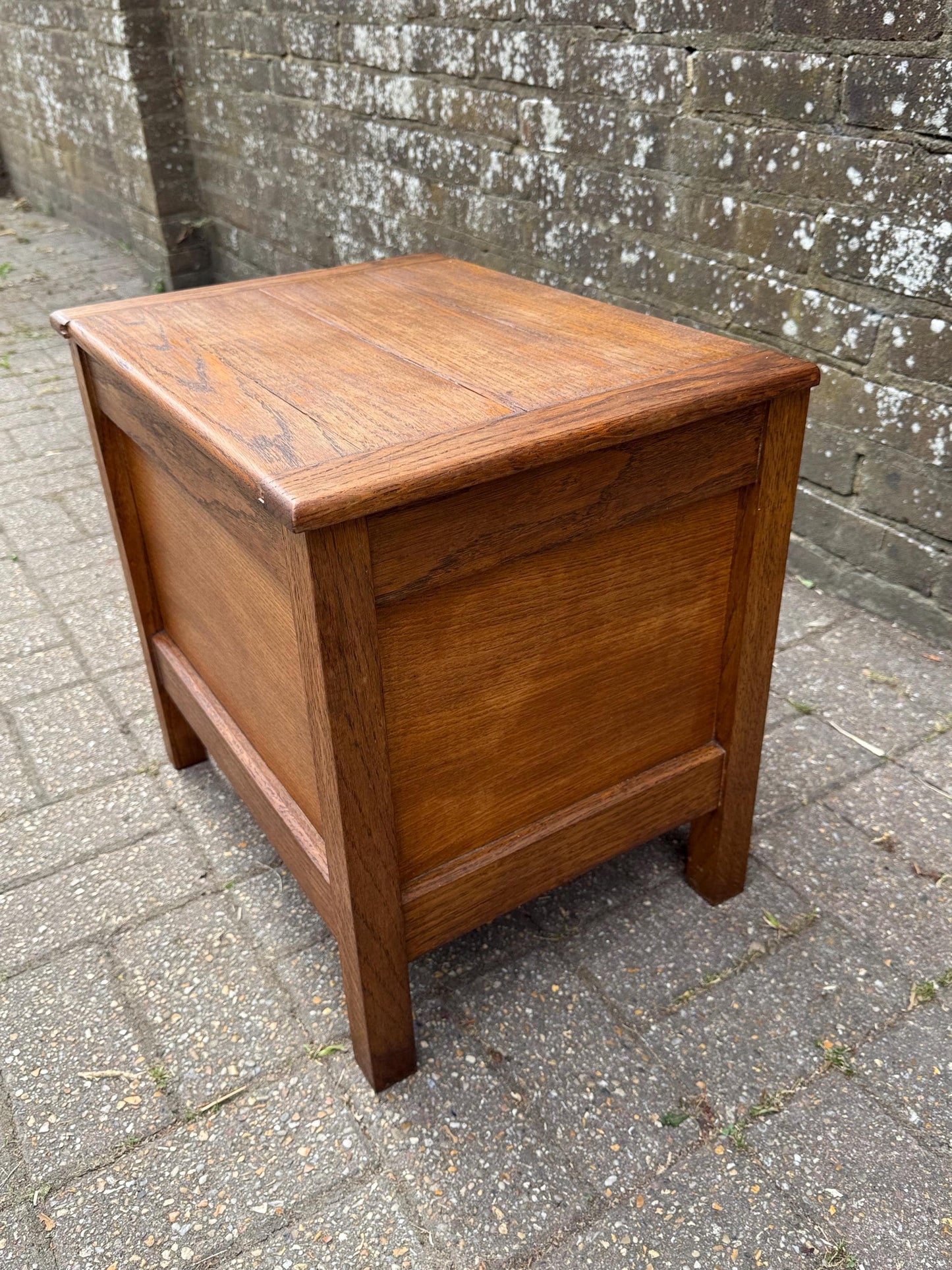 Vintage 1940s Oak Wooden Storage Box – Signed & Dated 1947 - early mid century design, lovely simple lines, toy box, vintage storage box