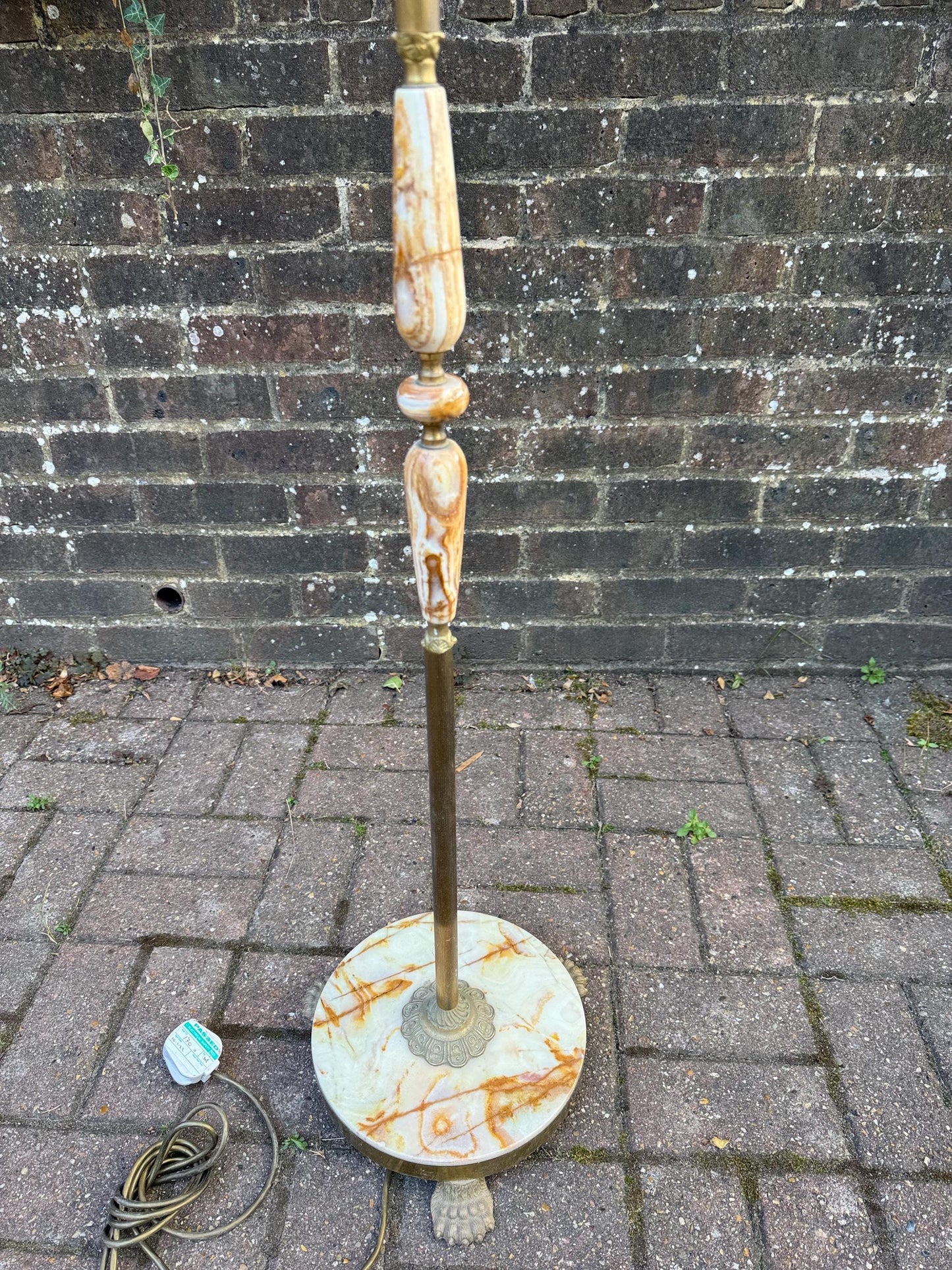 Vintage Onyx & Brass Floor Lamp – Retro 1970s Standard Lamp with Marble Base, working and PAT tested