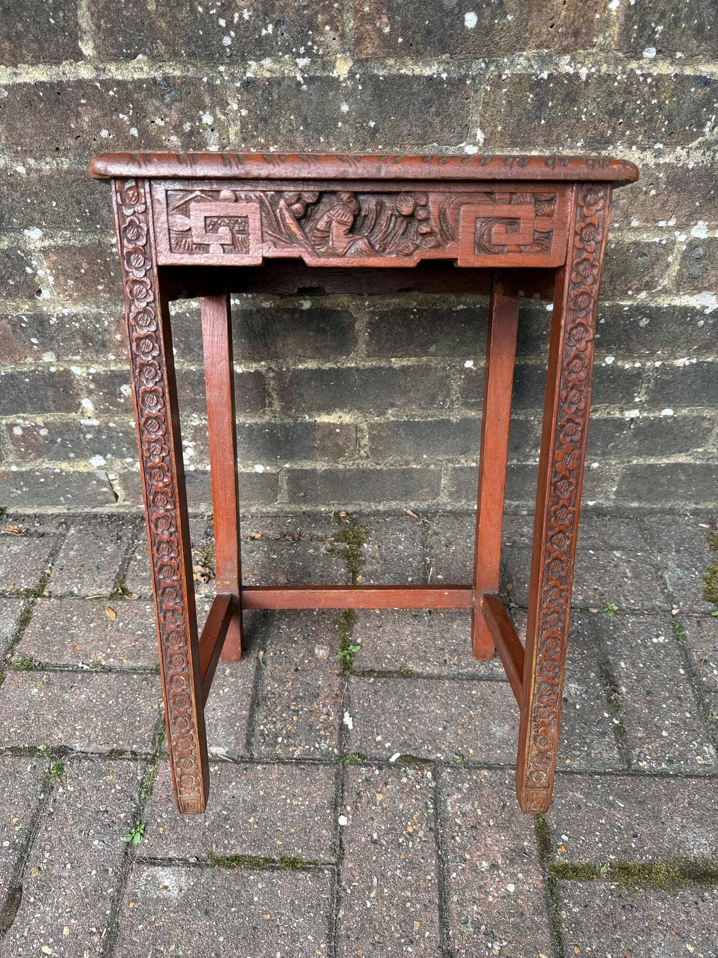 Small Vintage Chinese Carved Hardwood Side Table Plant Stand – Oriental Decorative Furniture with Floral & Geometric Detailing, plant table