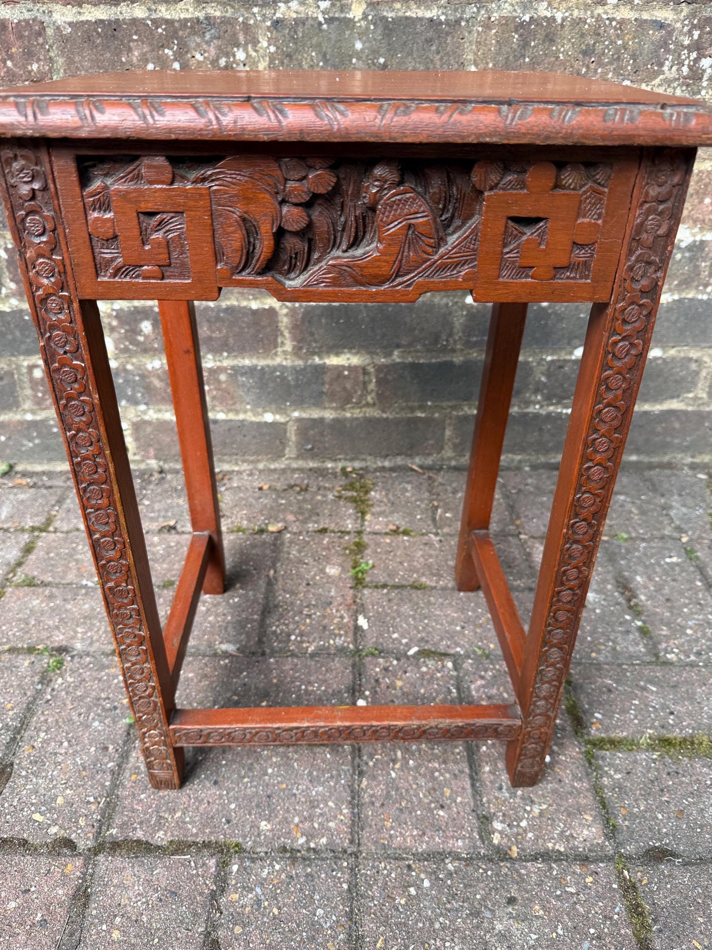 Small Vintage Chinese Carved Hardwood Side Table Plant Stand – Oriental Decorative Furniture with Floral & Geometric Detailing, plant table