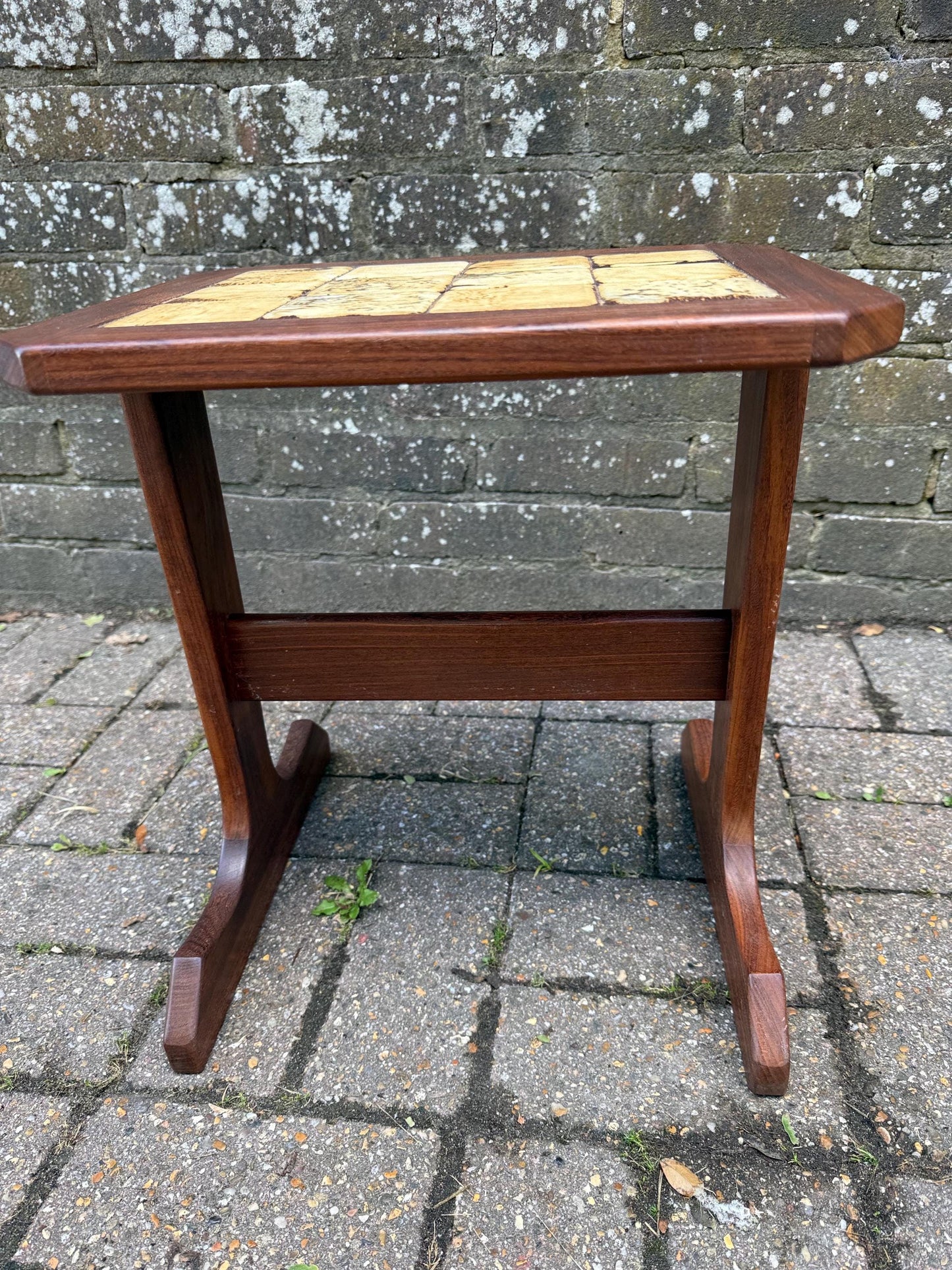 Small Vintage 1970s Danish Style Mid Century Tile Top Side Table – Teak Wood Accent Table with Retro Cream Glazed Ceramic Mosaic, Occasional