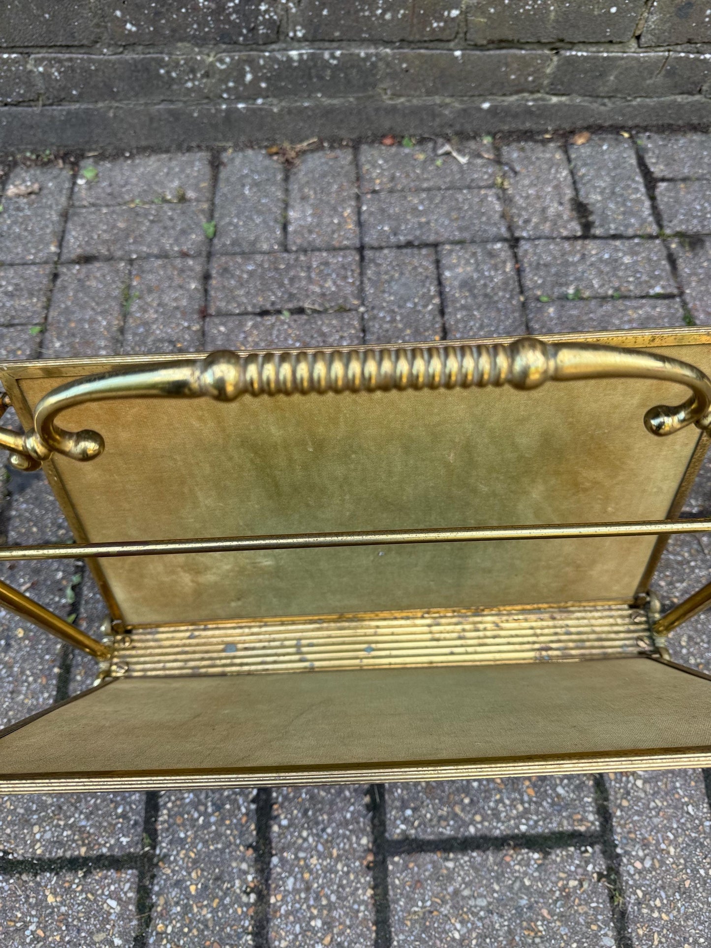 Rare Made in Italy Metalars Vintage Brass Folding Magazine Rack – Mid-Century Folding Newspaper Holder with Handle, Ornate Hollywood Regency