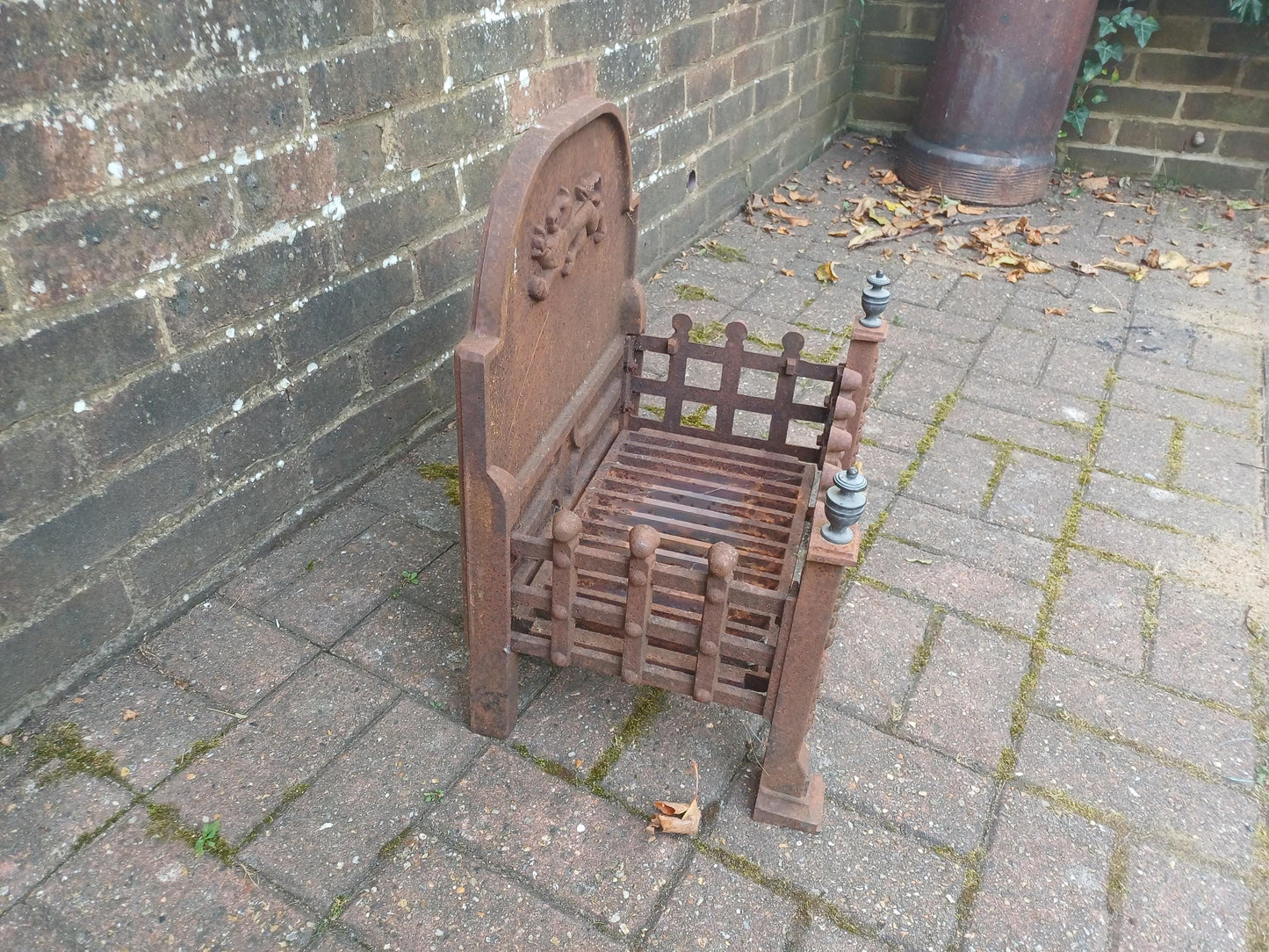 Antique Cast Iron Fire Grate 19th Century Fireplace Insert Rustic Iron Fire Basket with Lion Motif Vintage Hearth Decor FREE HAND Delivery