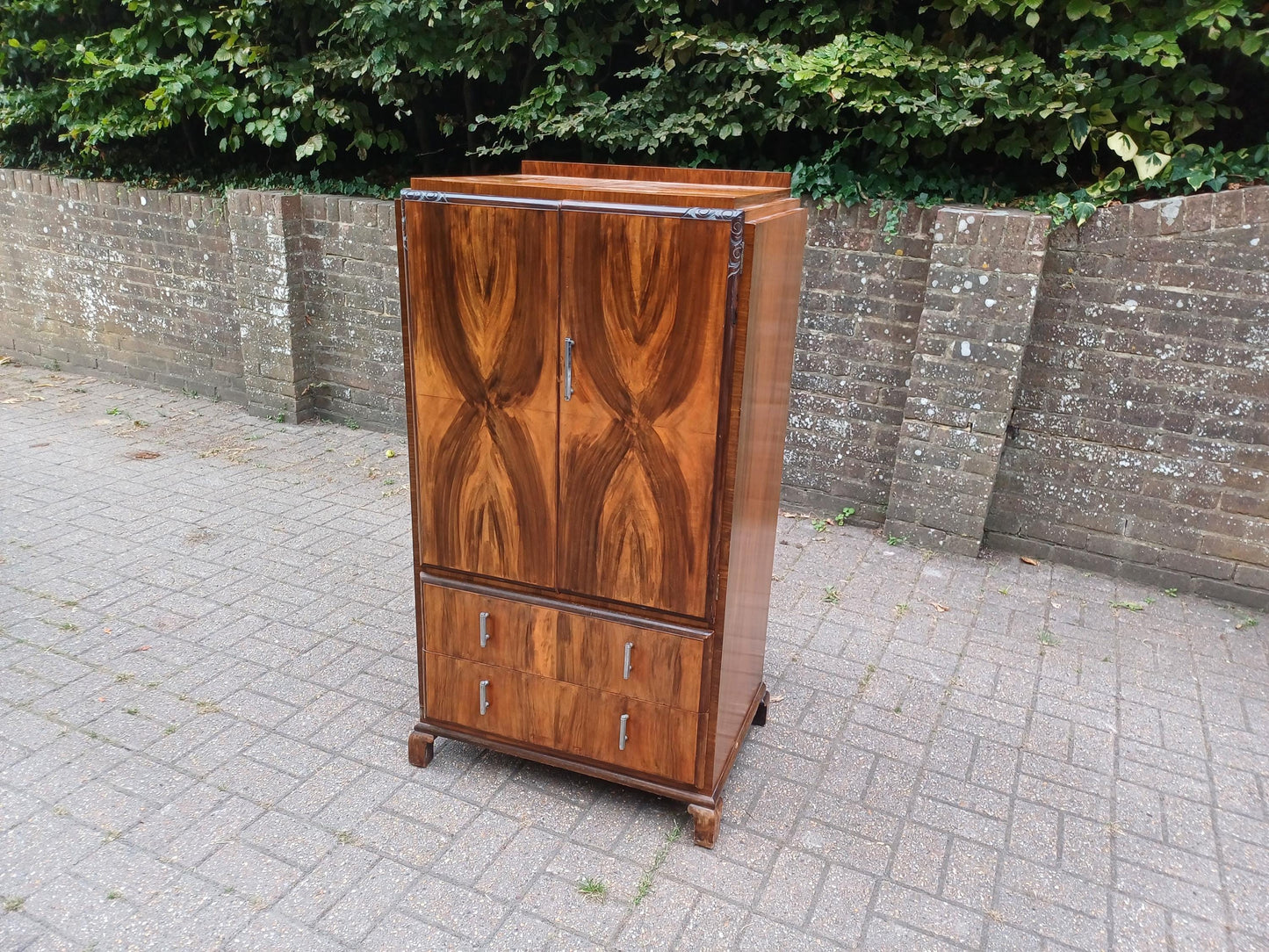 Art Deco 1930s Walnut Veneer Tallboy Retro Vintage Bedroom Cabinet Chest of Drawers Clothes Cupboard Chrome Handles FREE HAND Delivery