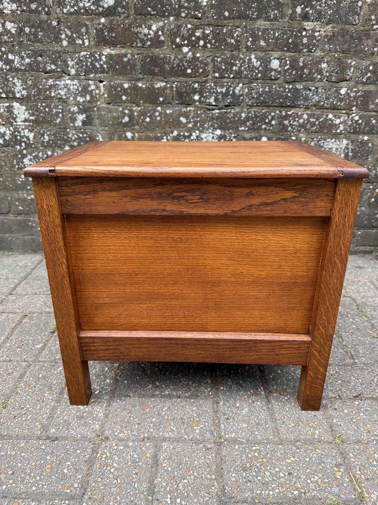 Vintage 1940s Oak Wooden Storage Box – Signed & Dated 1947 - early mid century design, lovely simple lines, toy box, vintage storage box