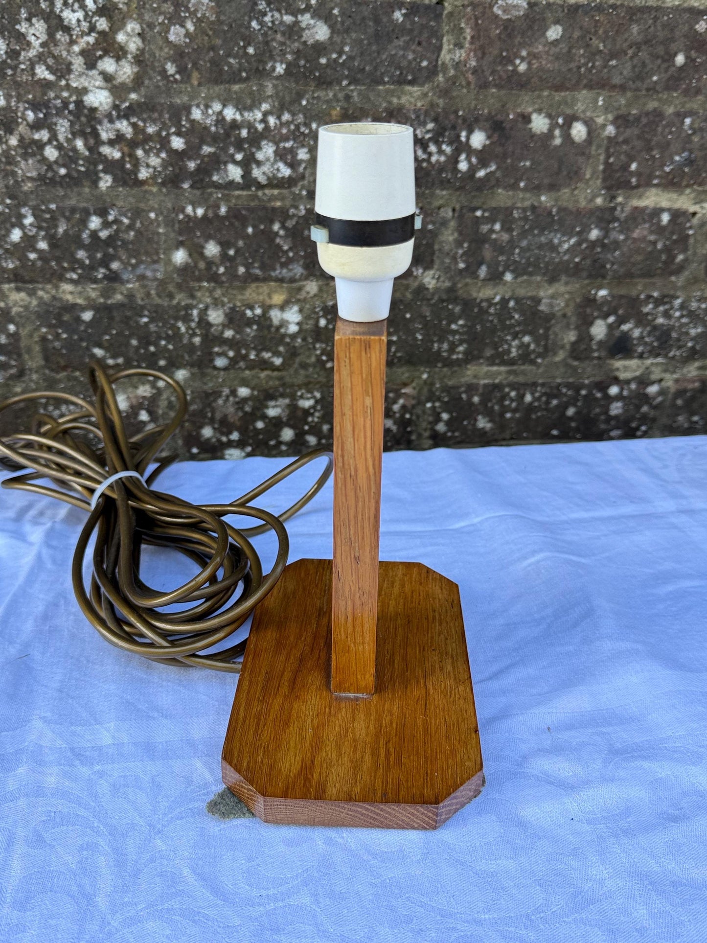 Unique Vintage Mid-Century Modern Wooden Table Lamp with Geometric Inlay and Retro Oak Base – Minimalist Midcentury Lighting, working