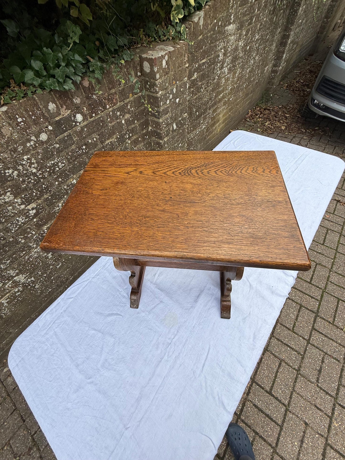 Antique Arts & Crafts Oak Side Table, Early 20th Century English Rustic Occasional Table with Carved Trestle Base