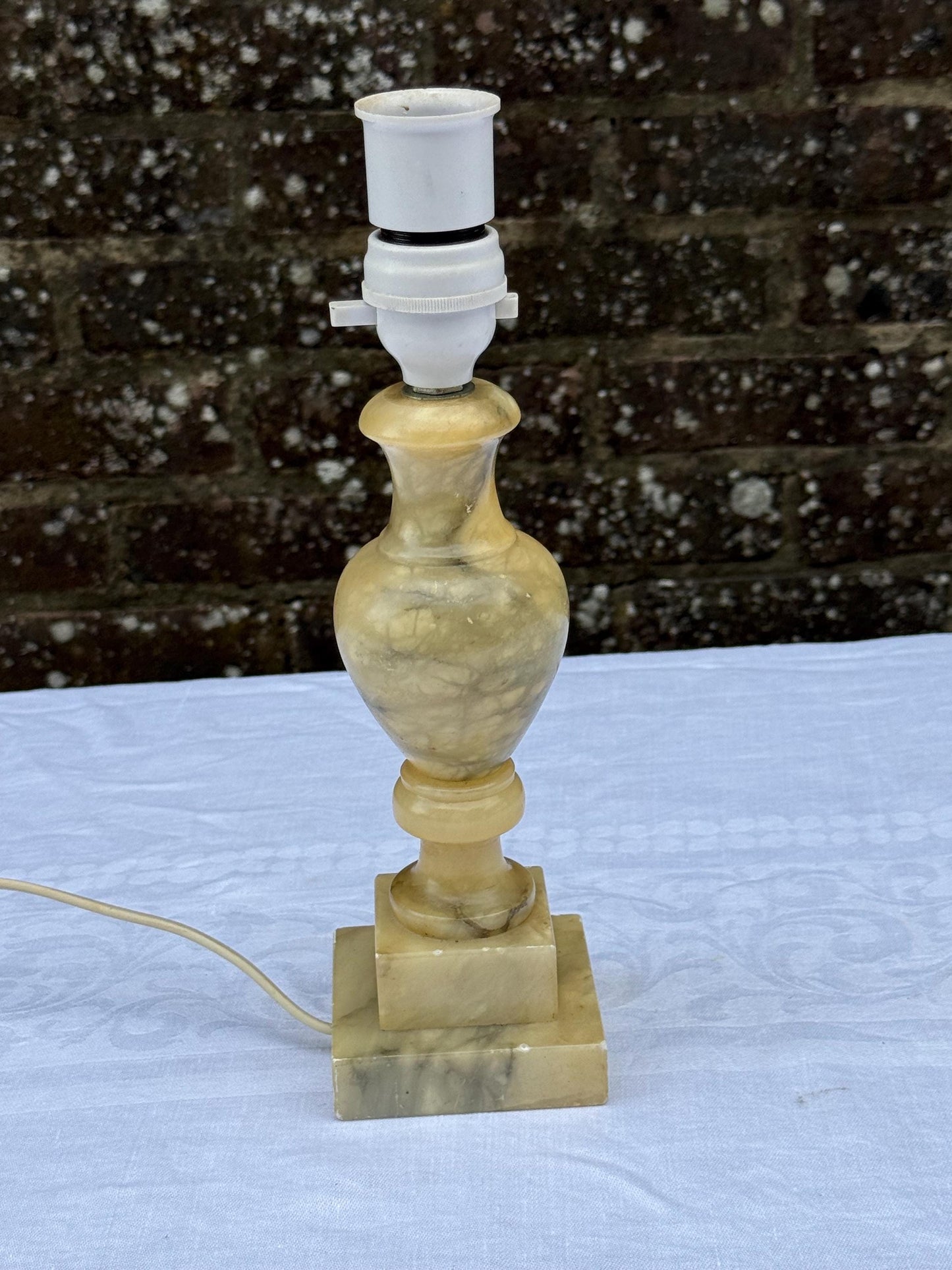 Rare Mid Century Vintage Italian Alabaster Lamp, Small hand Carved Stone Table Lamp MCM Lighting, Genuine Alabaster Made in Italy PAT tested