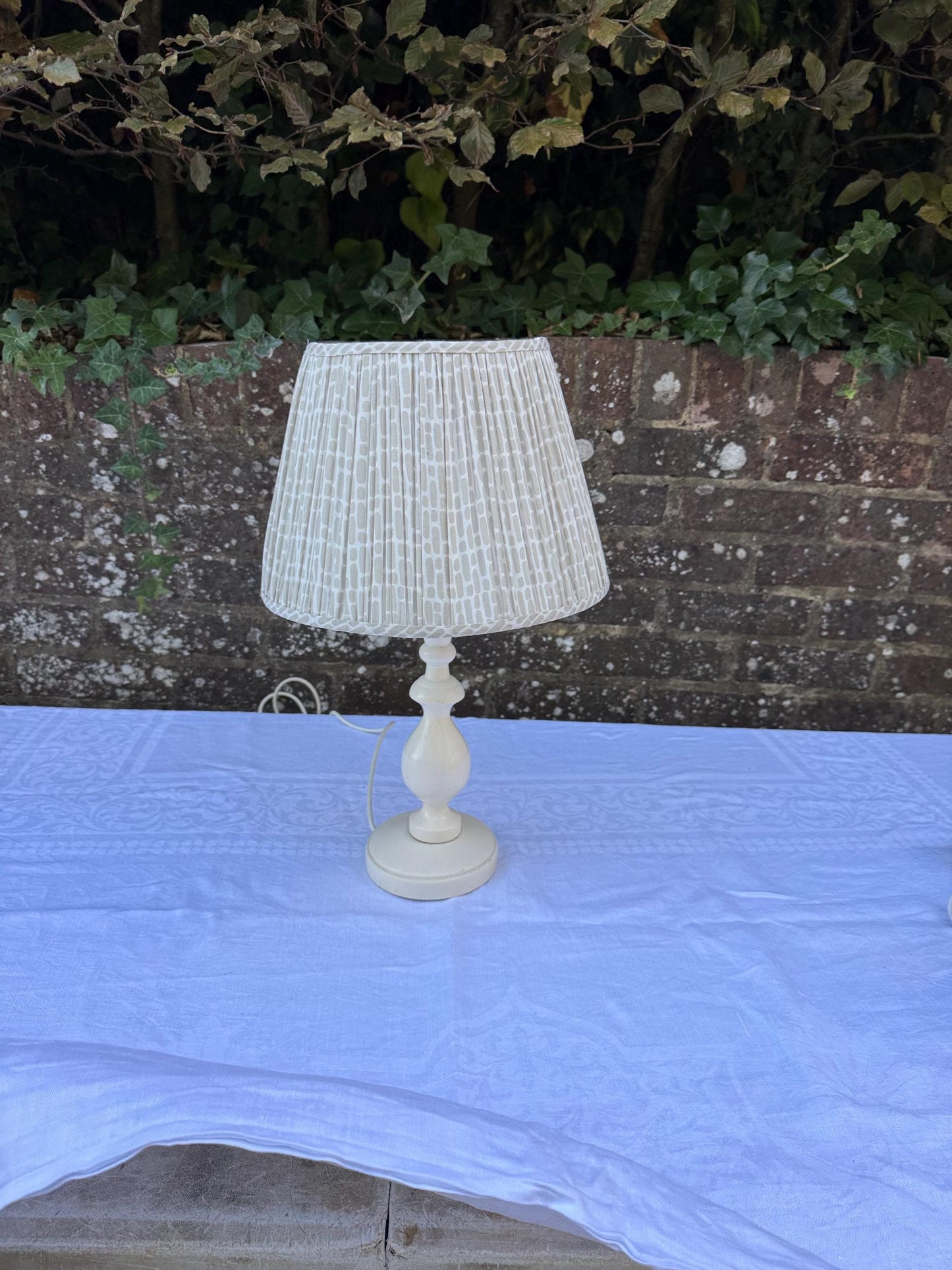 Vintage Cream Wooden Table Lamp & Pleated Fabric Shade – Shabby Chic Cottagecore Farmhouse Lighting, Rustic Bedside or Table Lamp, working