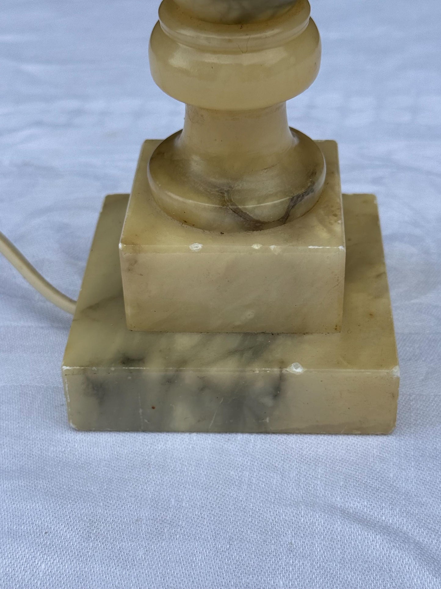Rare Mid Century Vintage Italian Alabaster Lamp, Small hand Carved Stone Table Lamp MCM Lighting, Genuine Alabaster Made in Italy PAT tested