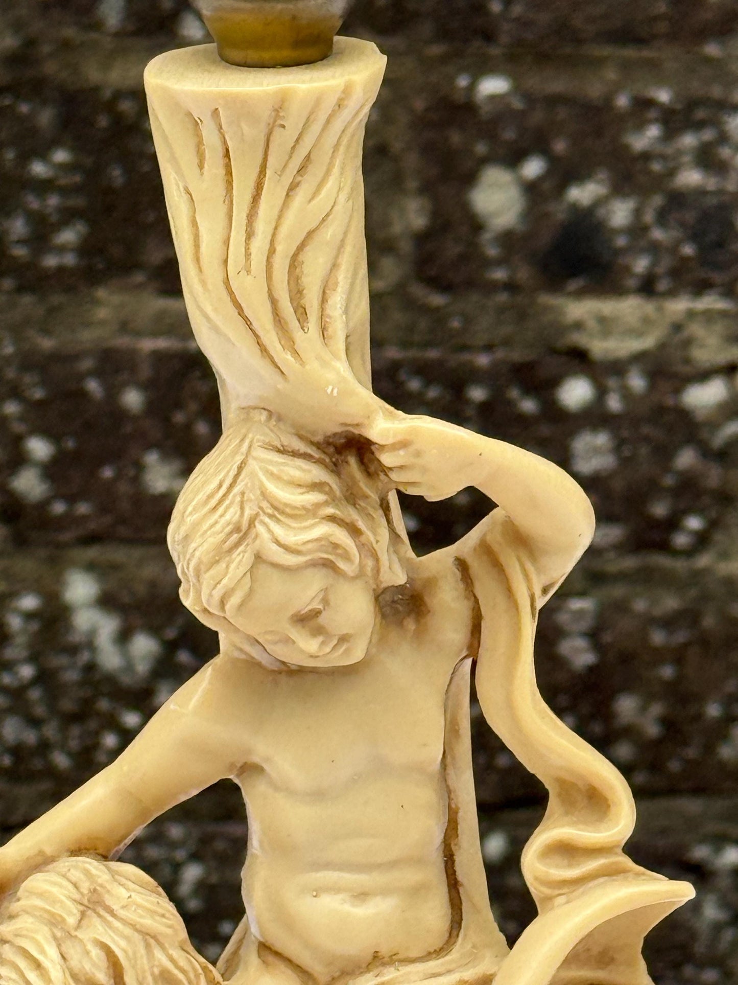Vintage Resin Cherub Lamp, Baroque Rococo Putti Table Lamp Base with Ornate Detail, Classical Decorative Lighting - working and tested