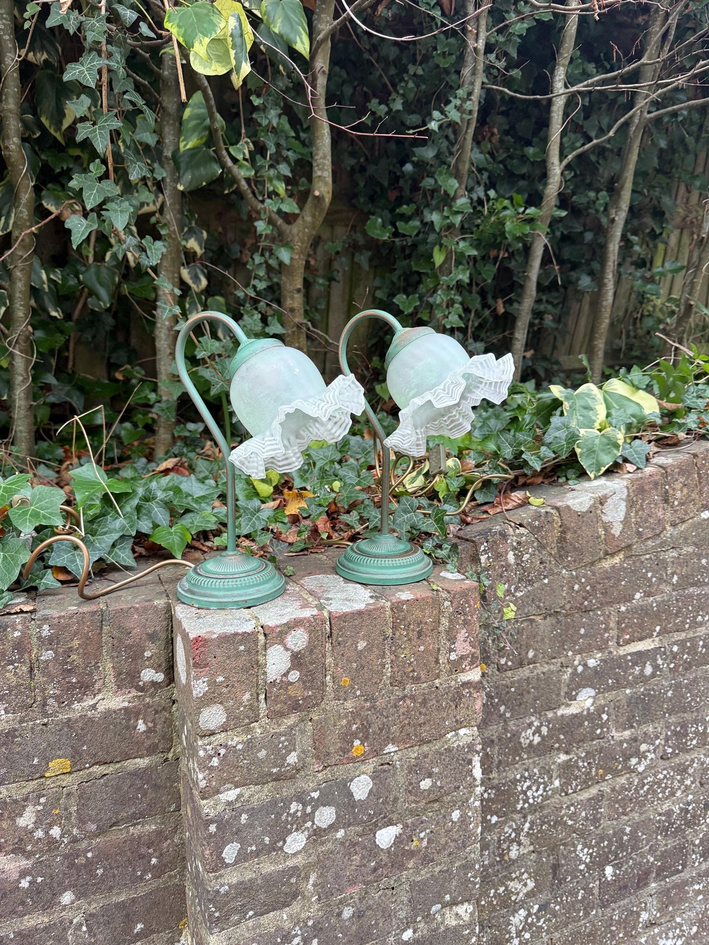 1980s Art Deco Revival Bedside Lights, Pair of Vintage BHS Ruffled Glass Table Lamps – Green Metal Base, Romantic Cottage Country Lighting