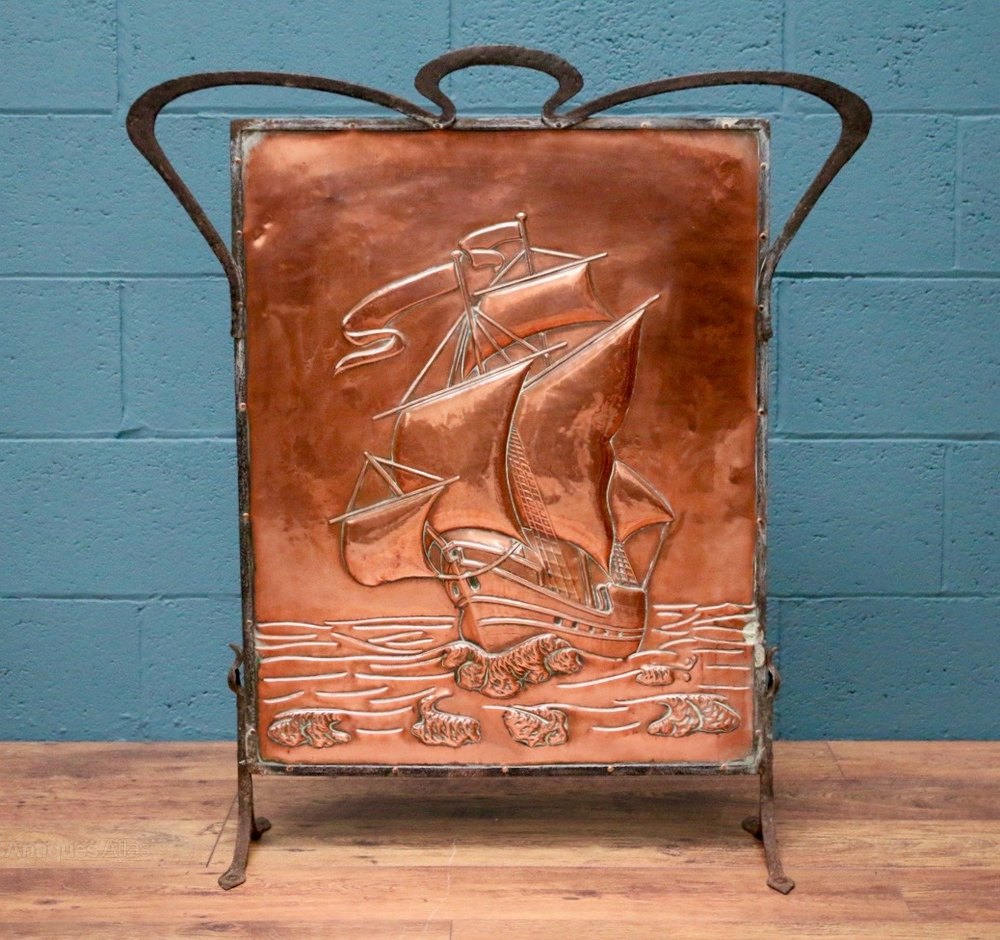 How and Why the Popularity of Vintage Galleon Decorated Homeware Sunk!